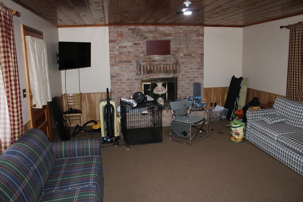 730 W Elder Drive Property Photo 6