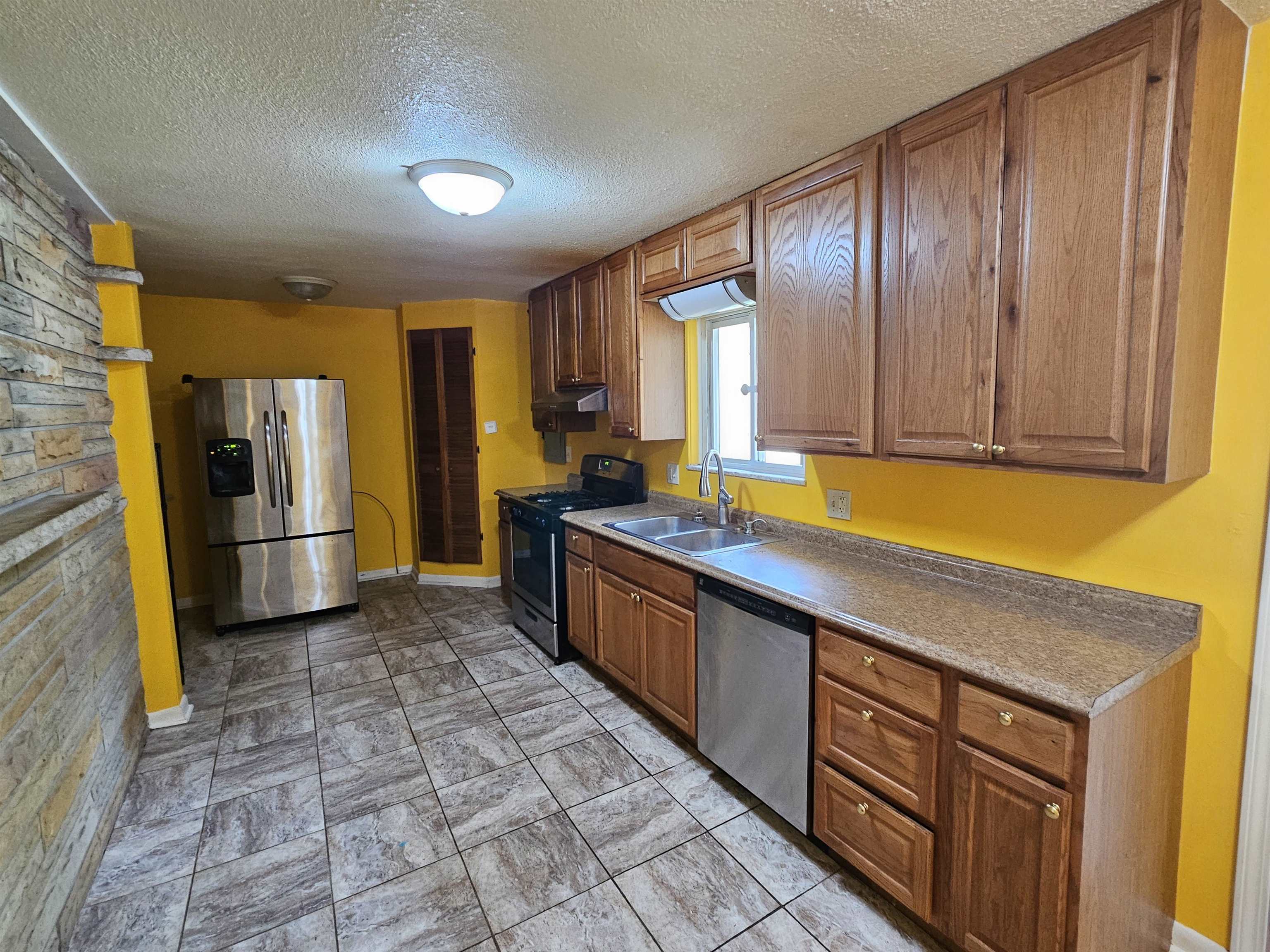 8525 Dixie Highway Property Photo 5