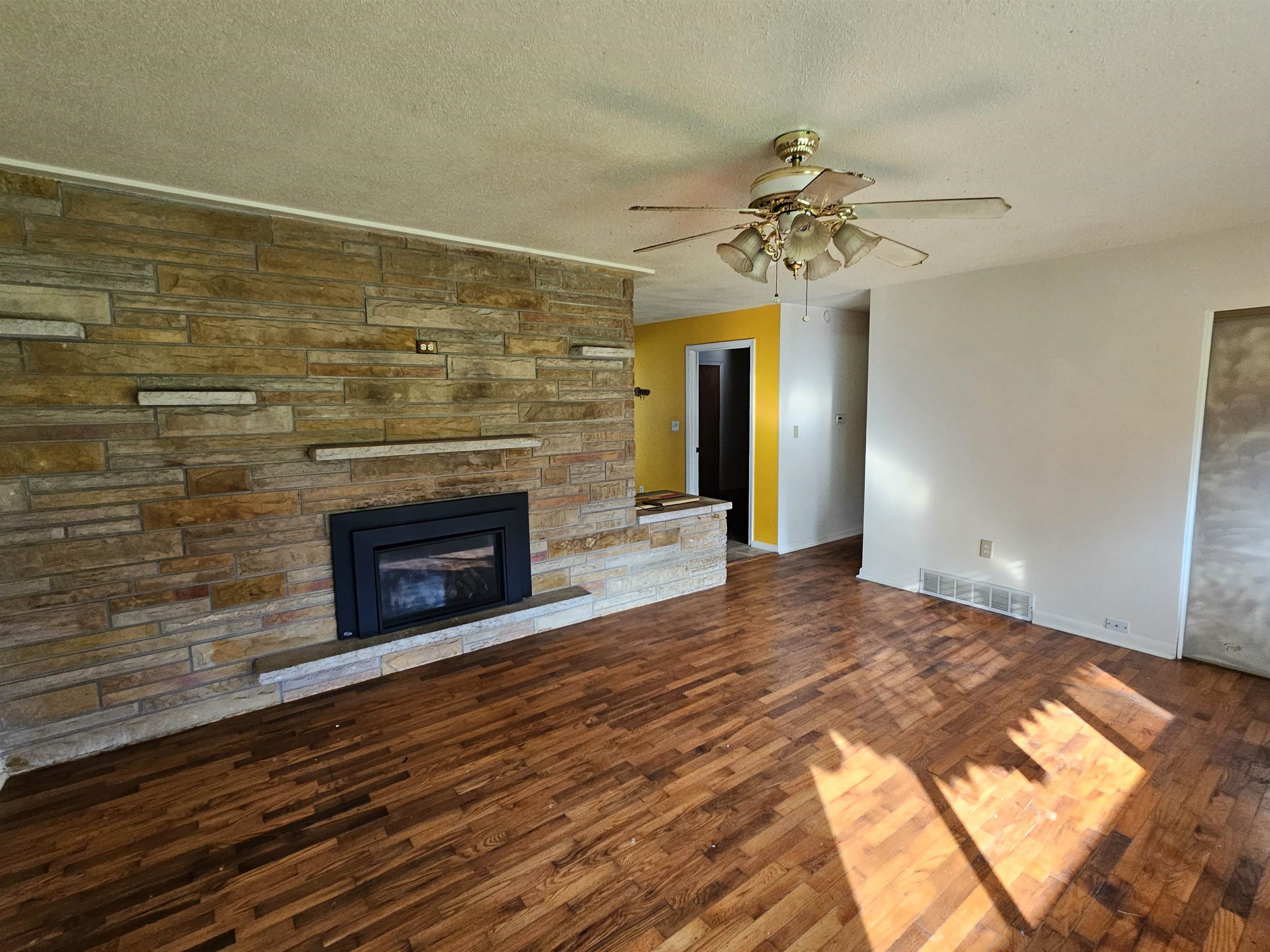 8525 Dixie Highway Property Photo 7