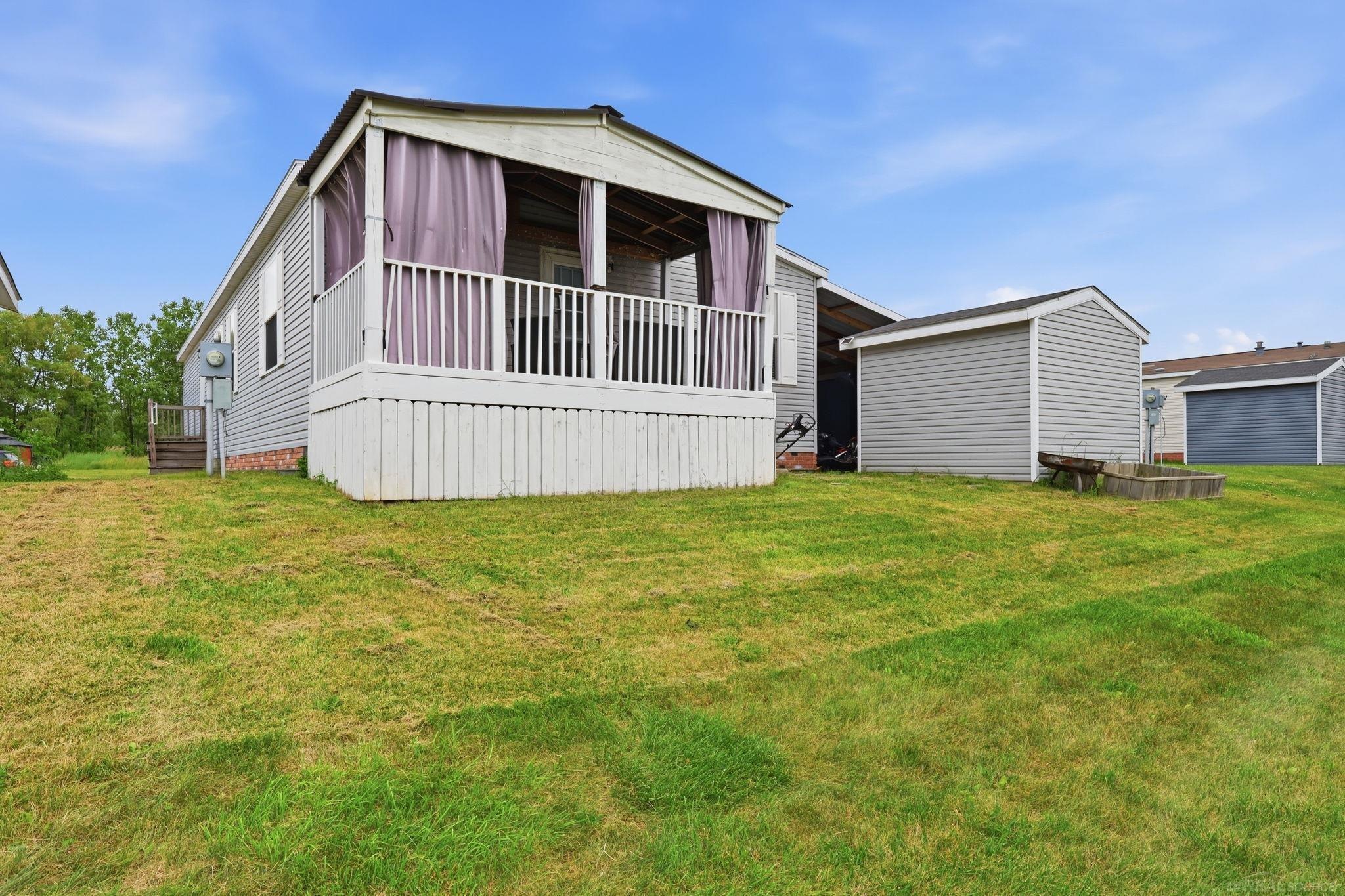58520 Brookside Drive Property Photo 20