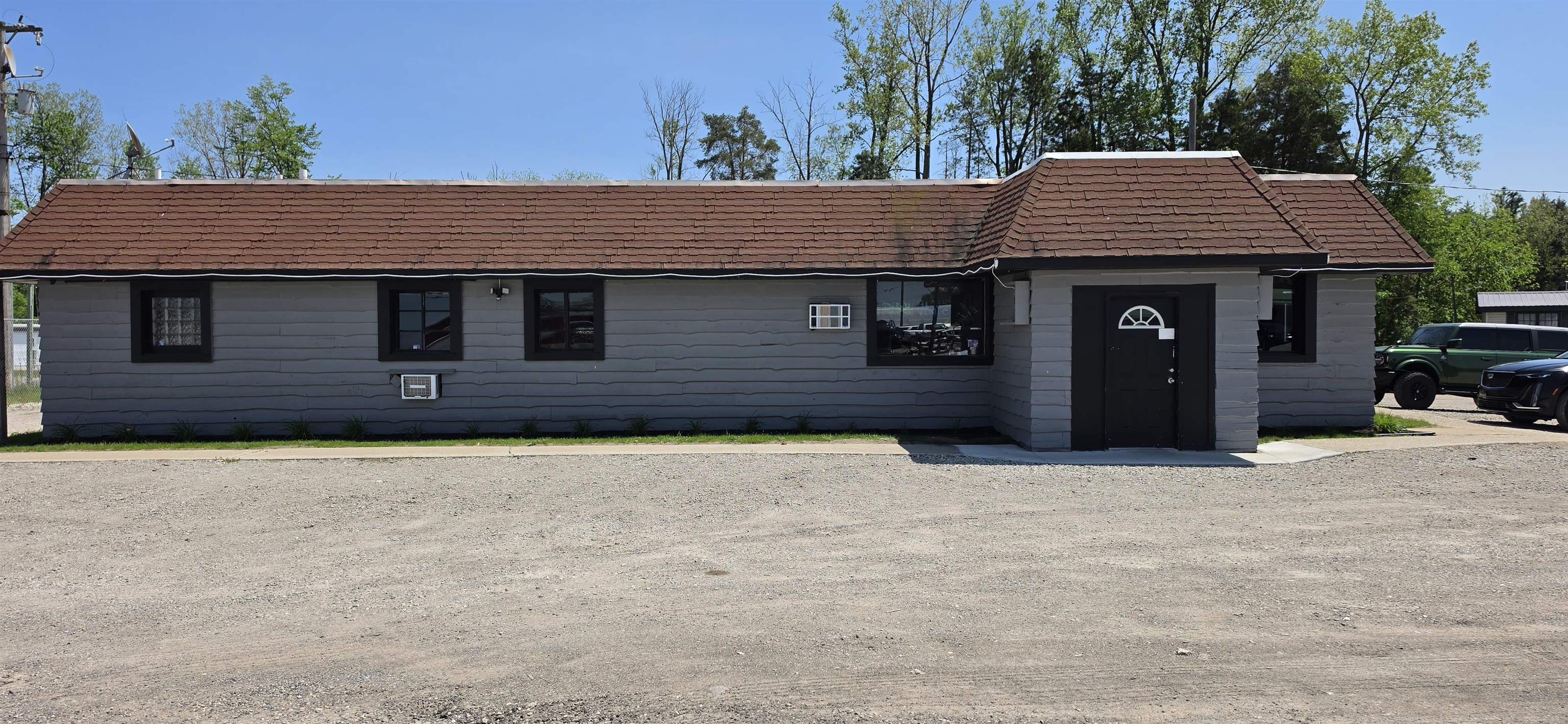 4371 S Huron Road Property Photo 1