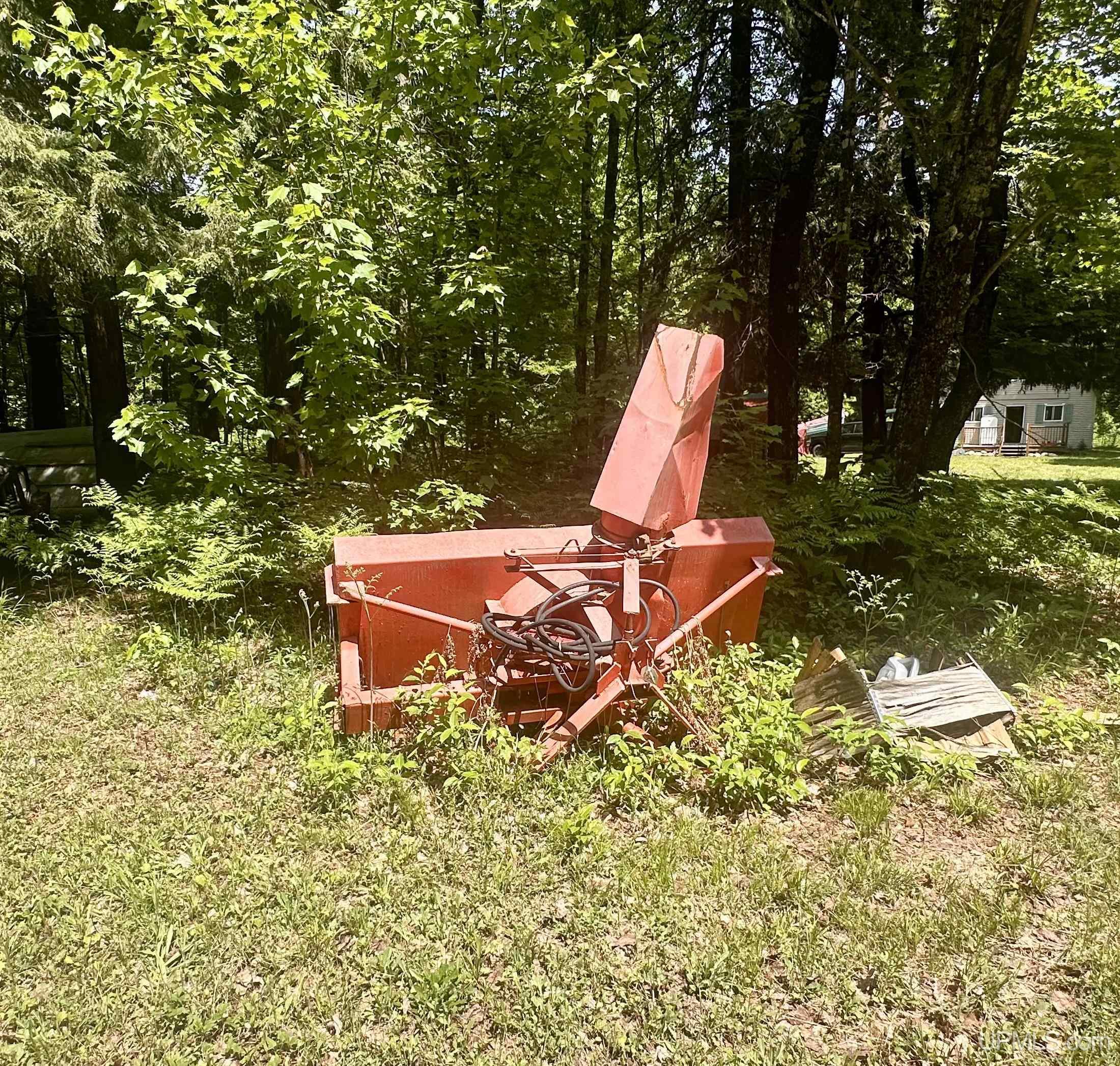 7450 Northwestern Road Property Photo 47