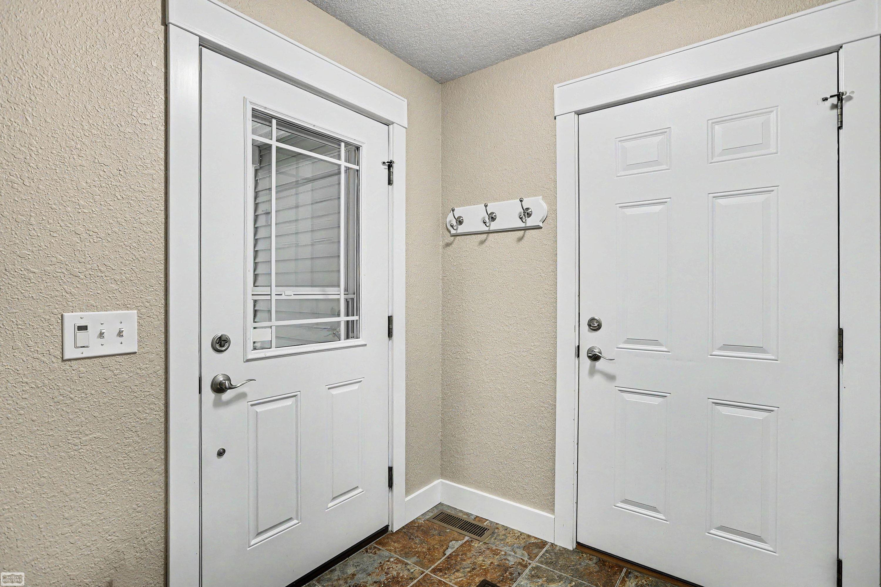 7903 Macatawa Trail Property Photo 4
