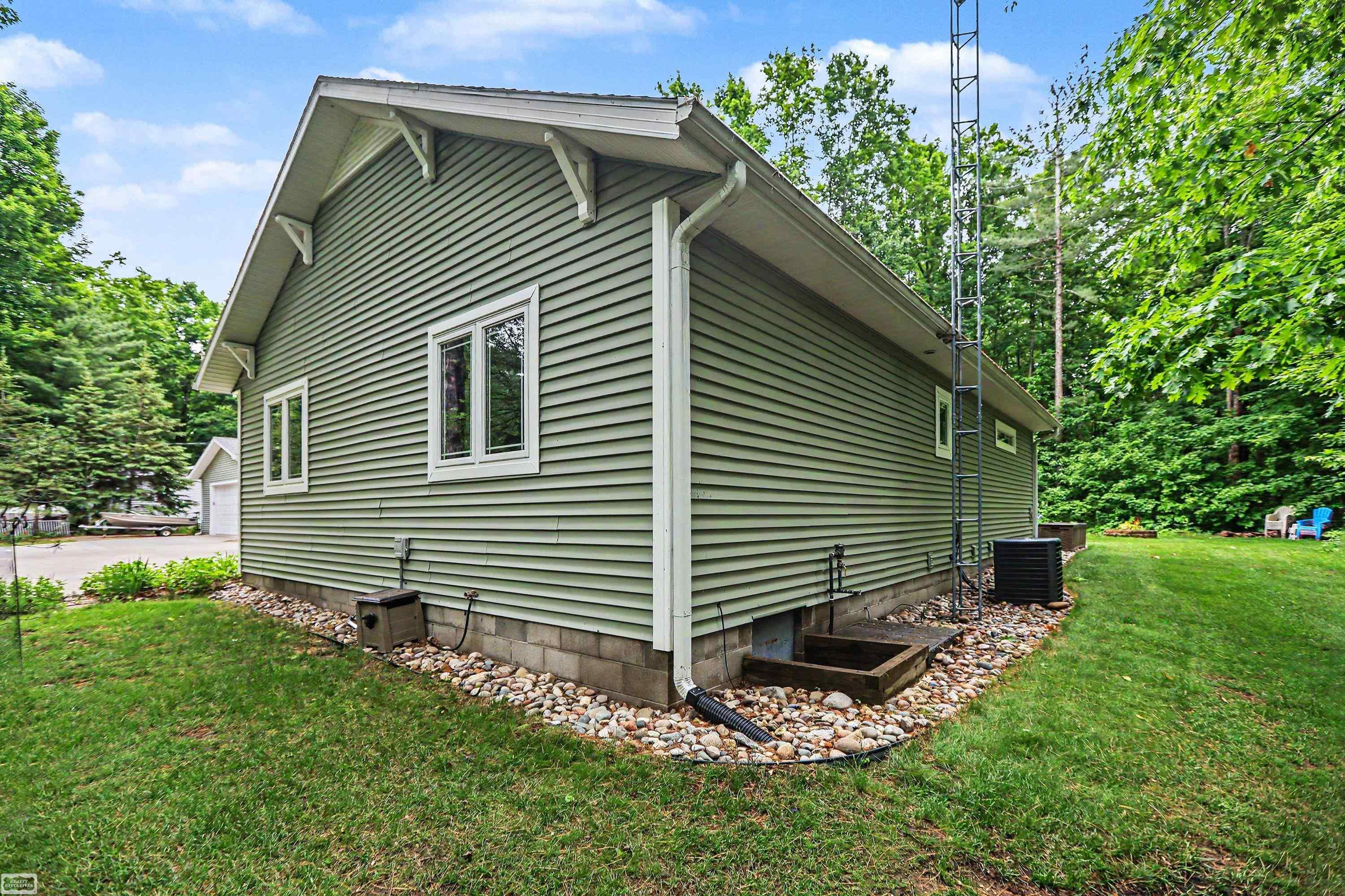 7903 Macatawa Trail Property Photo 26