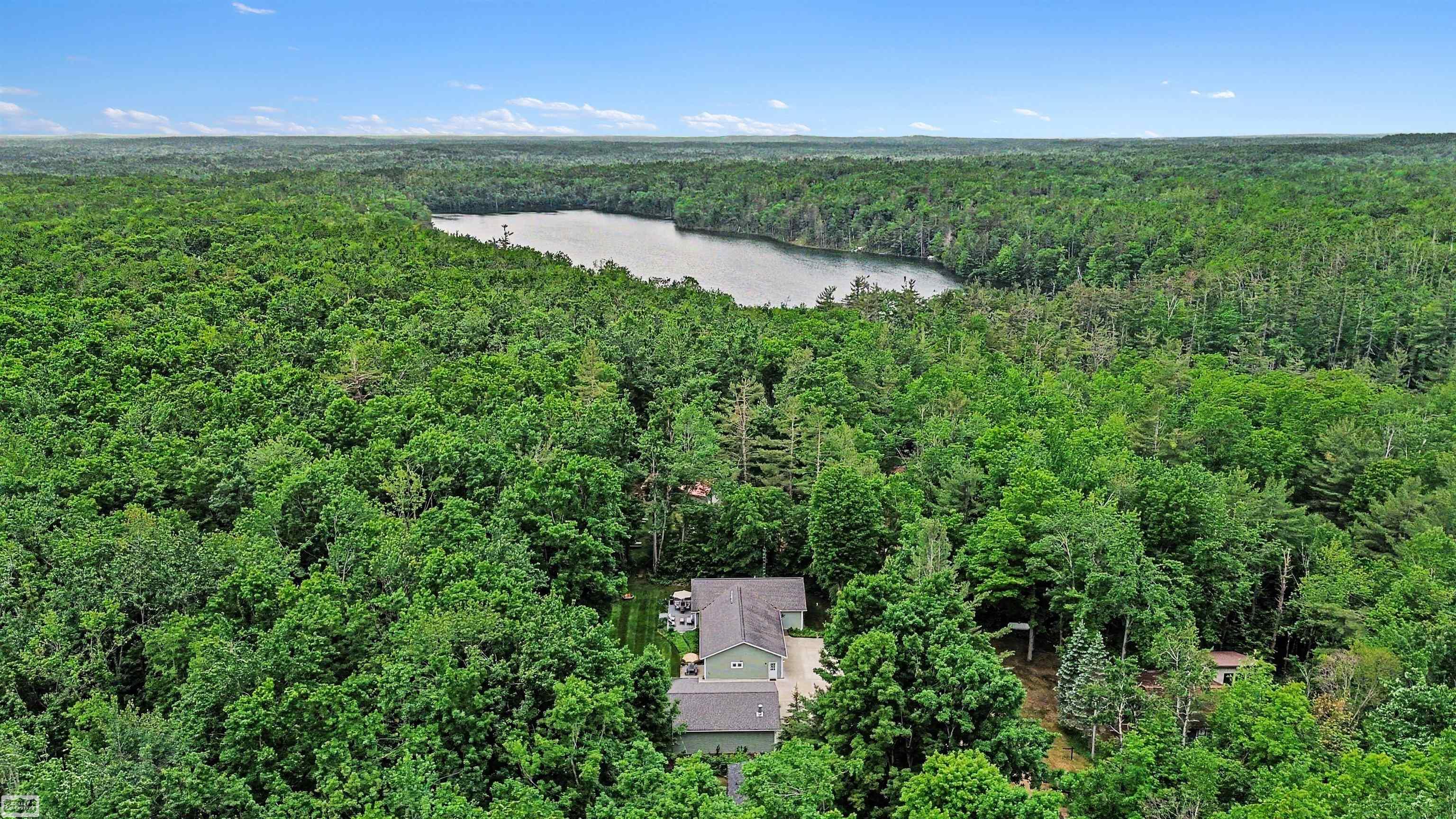 7903 Macatawa Trail Property Photo 32