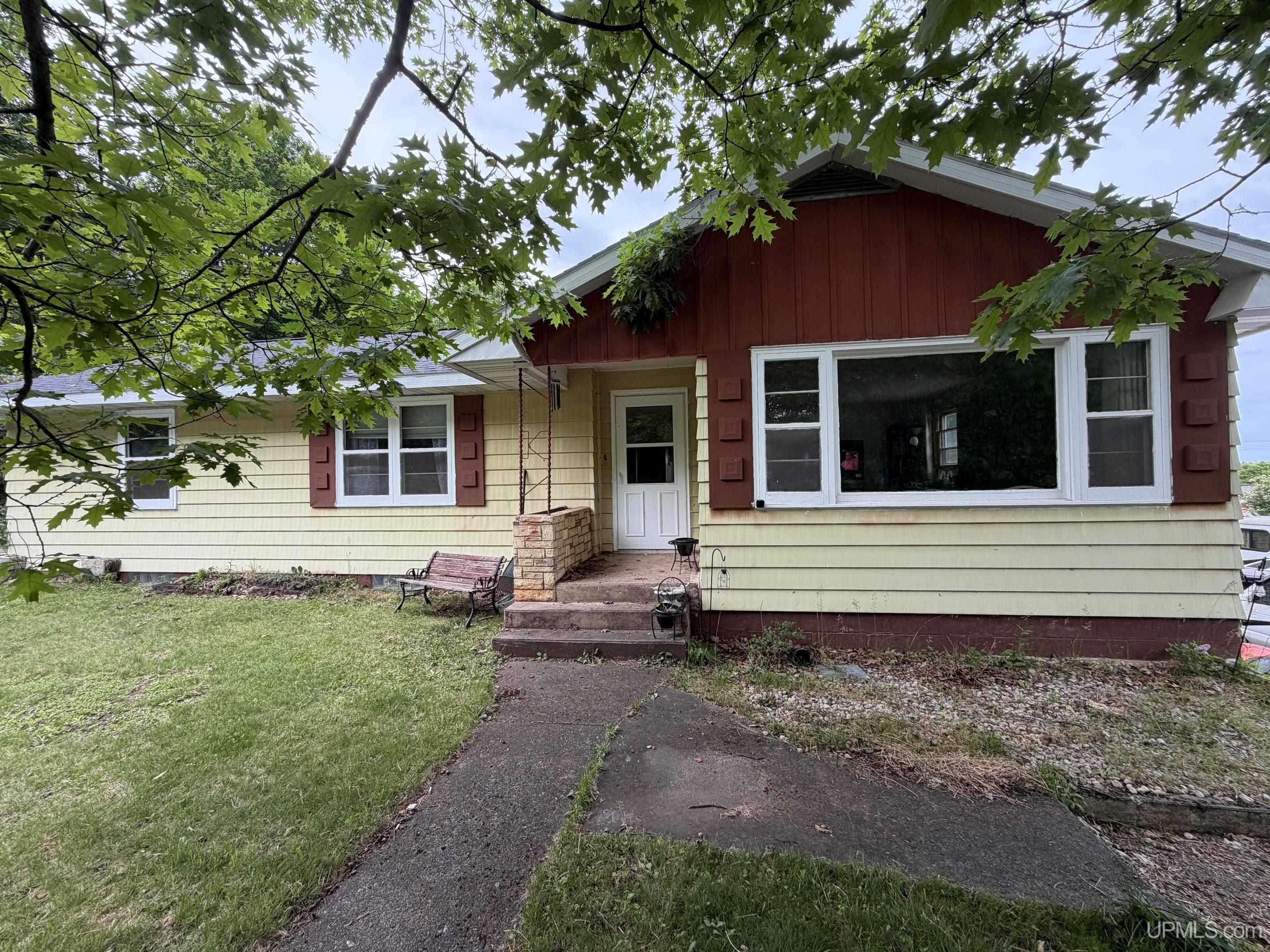 315 Seilo Avenue Property Photo 1