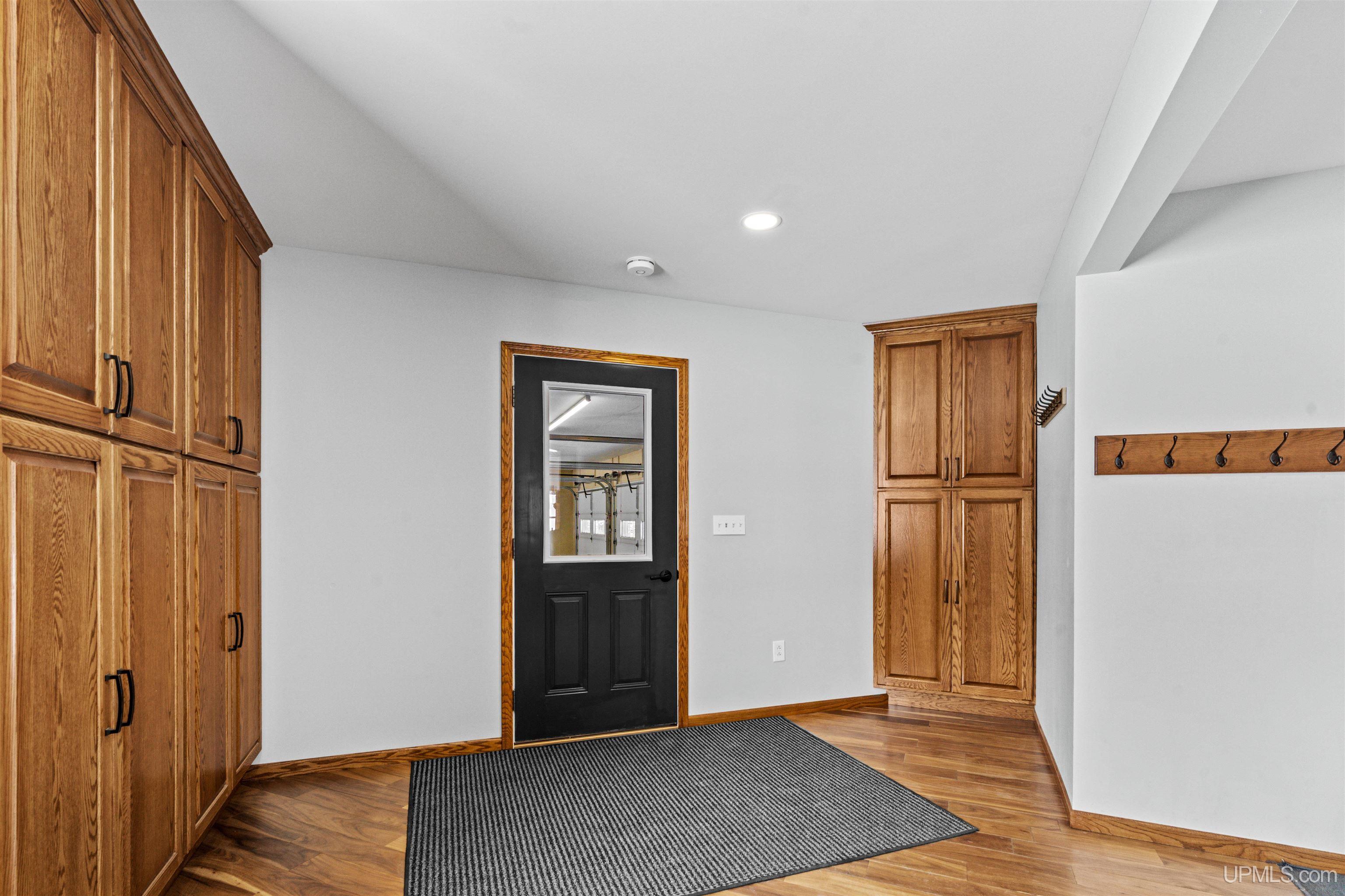 47212 Main Street Property Photo 18