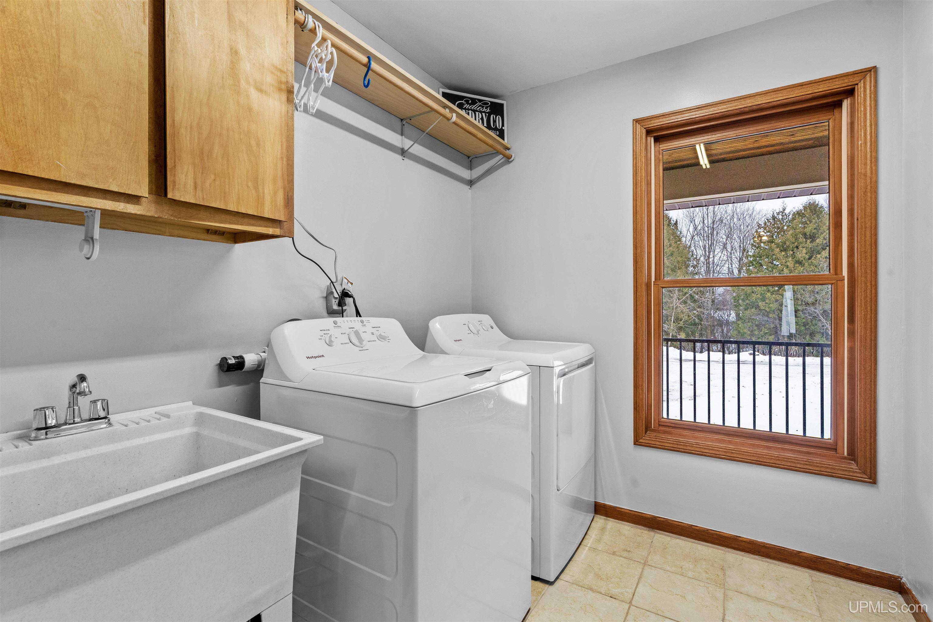 47212 Main Street Property Photo 24
