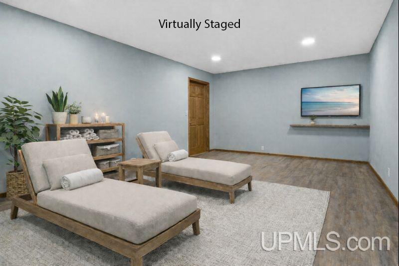 47212 Main Street Property Photo 45