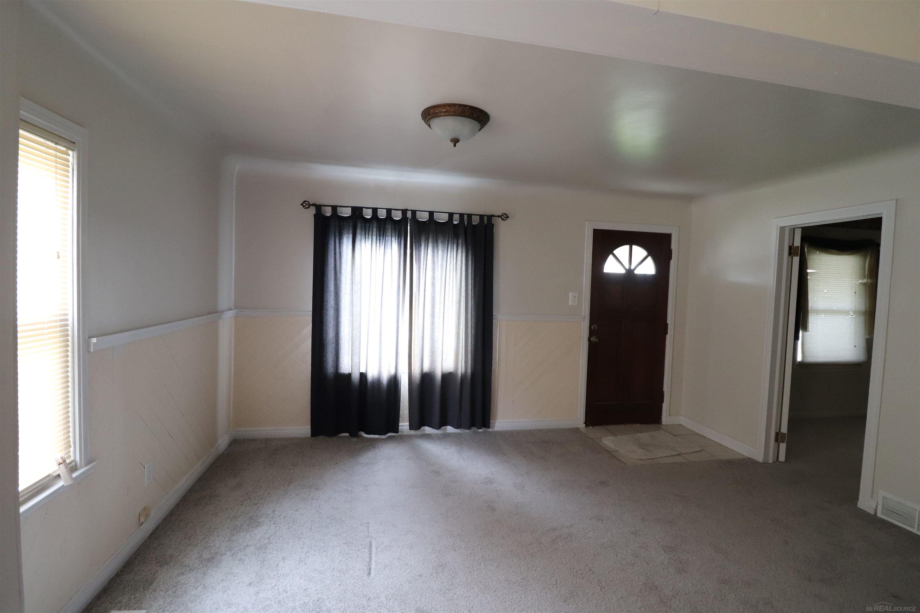 24252 Tuscany Street Property Photo 2