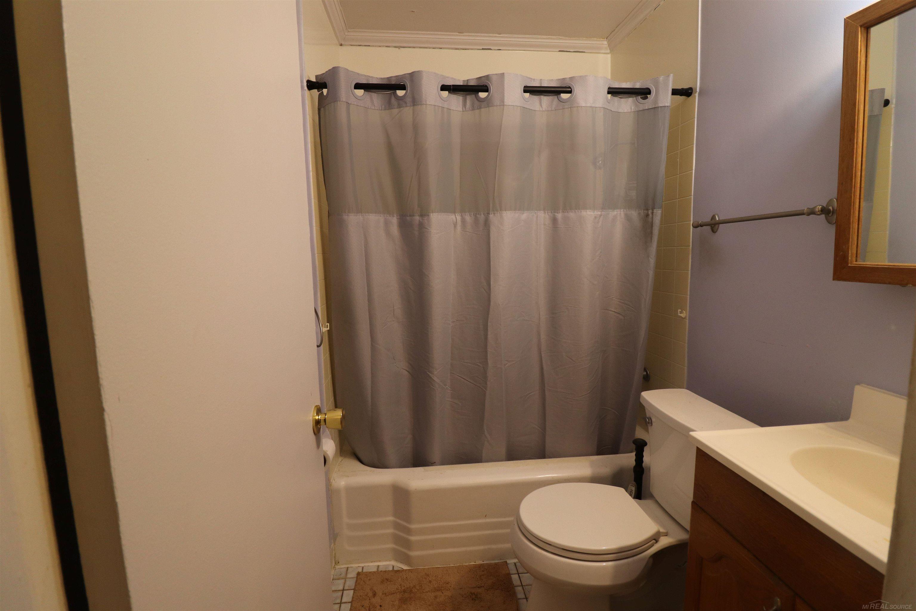 24252 Tuscany Street Property Photo 14
