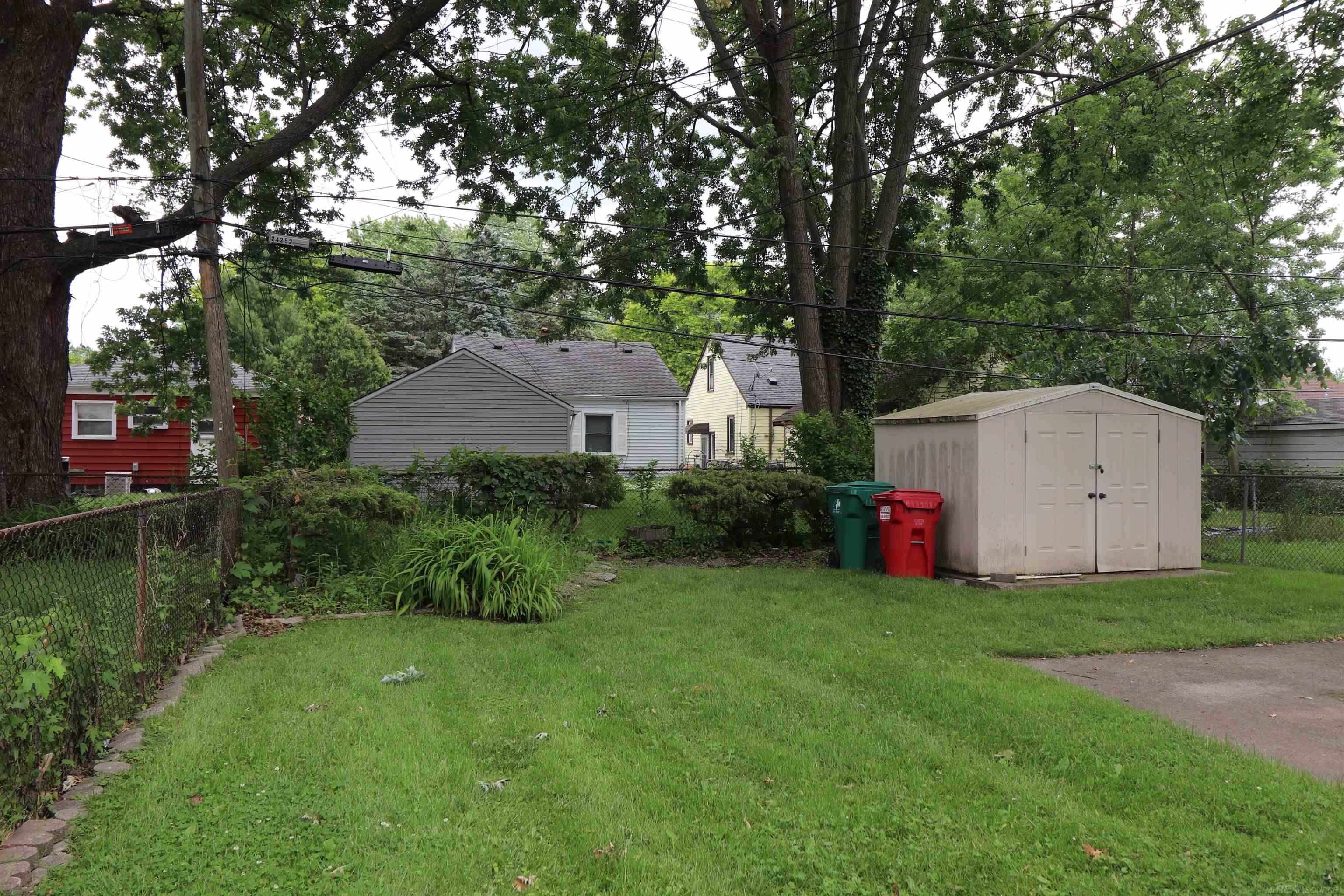 24252 Tuscany Street Property Photo 26