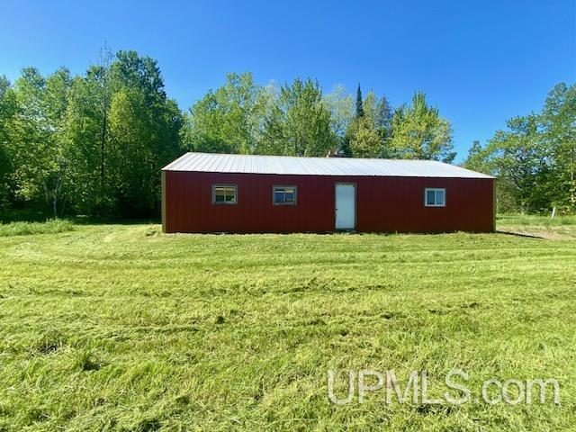 1875 E Little Lake Road Property Photo 4