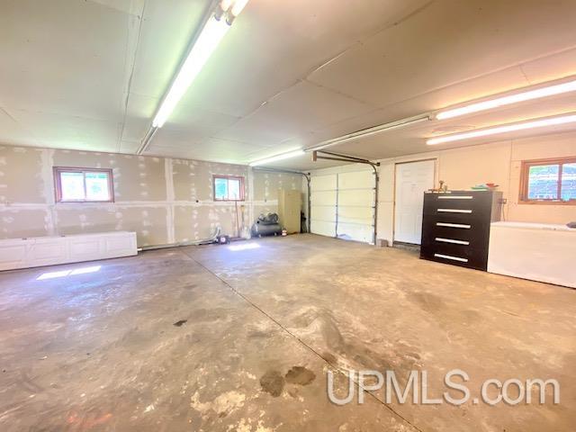 1875 E Little Lake Road Property Photo 14