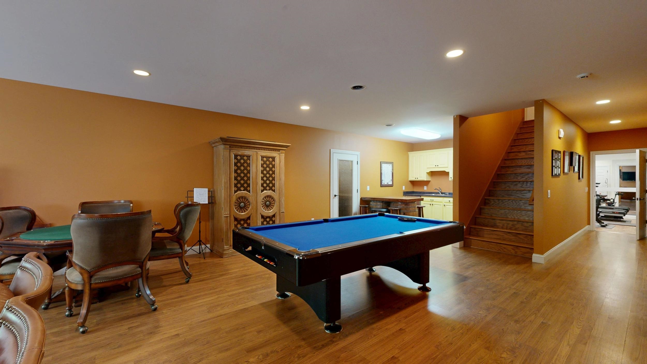 2425 E Cardinal Drive Property Photo 43