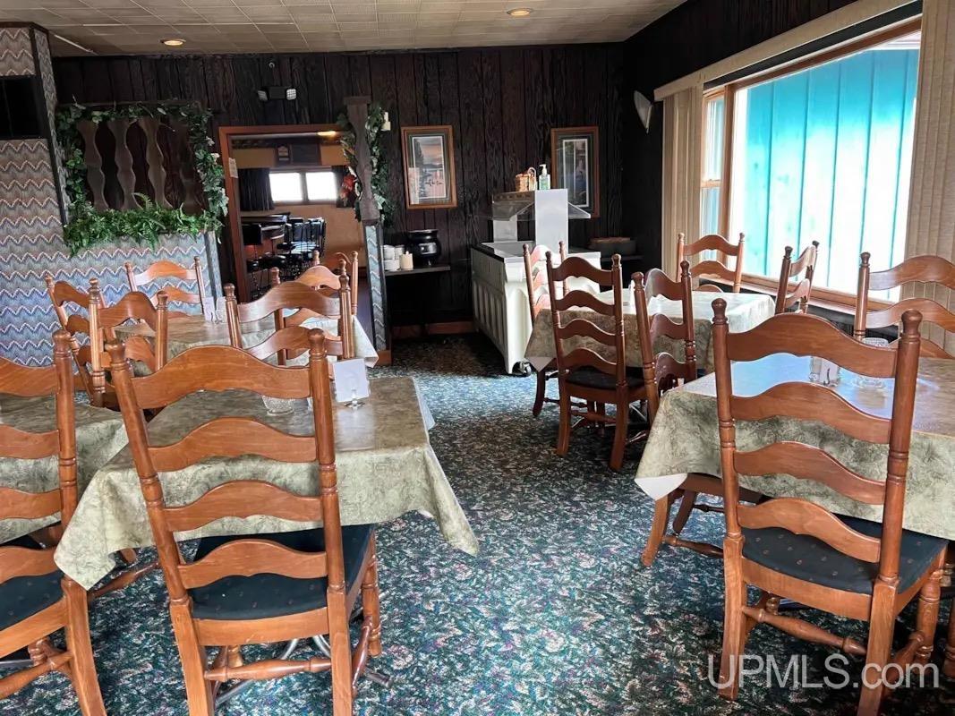 N3925 Friendship Circle Property Photo 6