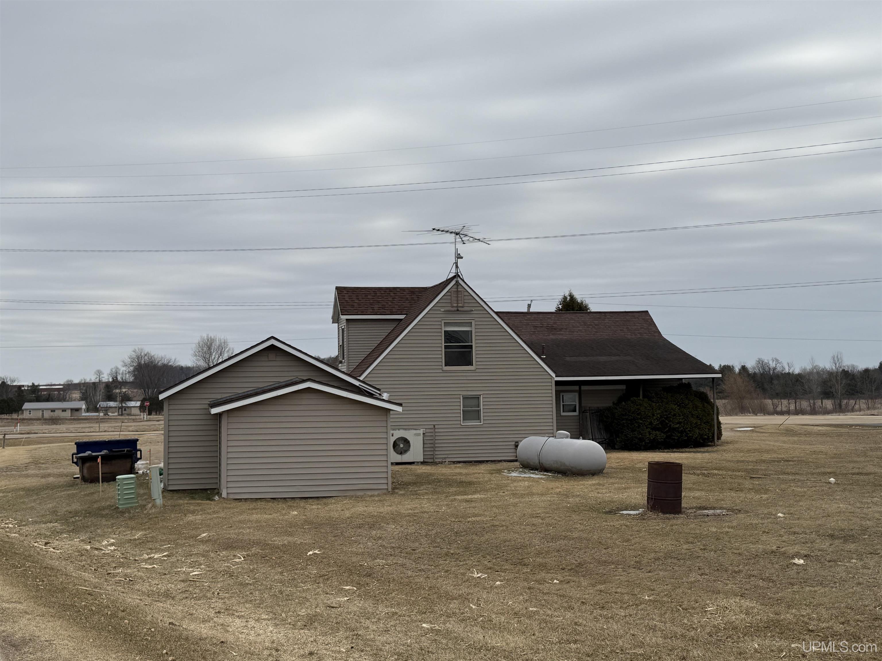 N3925 Friendship Circle Property Photo 22