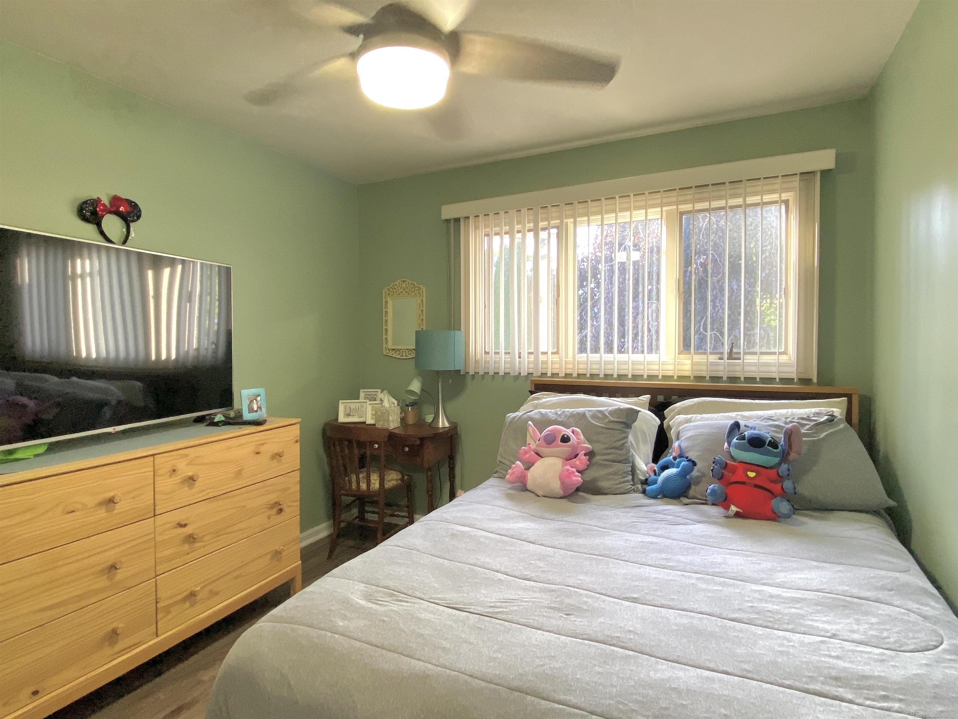 2330 Hillendale Drive Property Photo 13