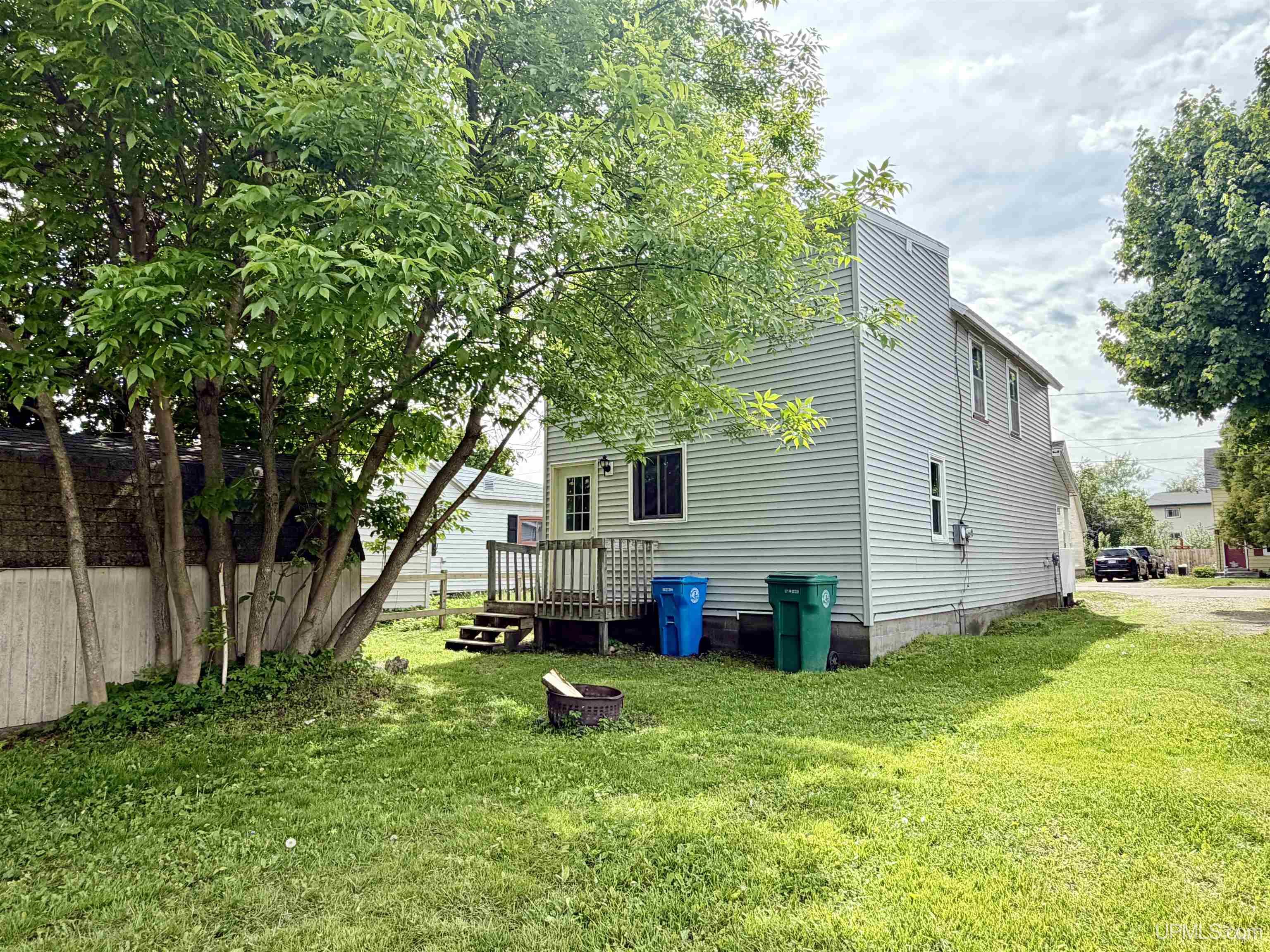 2306 Fitch Avenue Property Photo 5