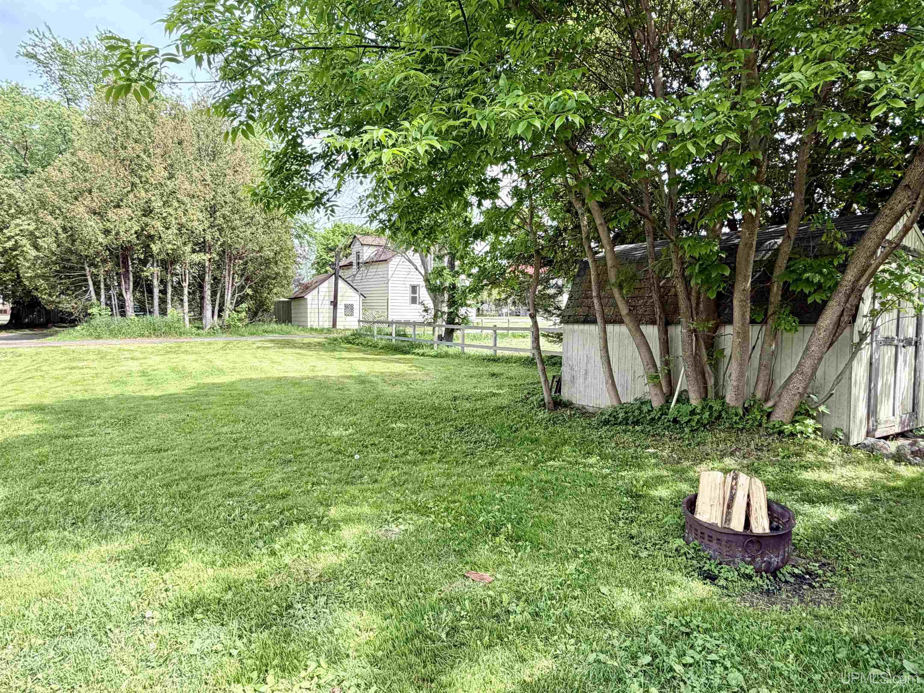 2306 Fitch Avenue Property Photo 6