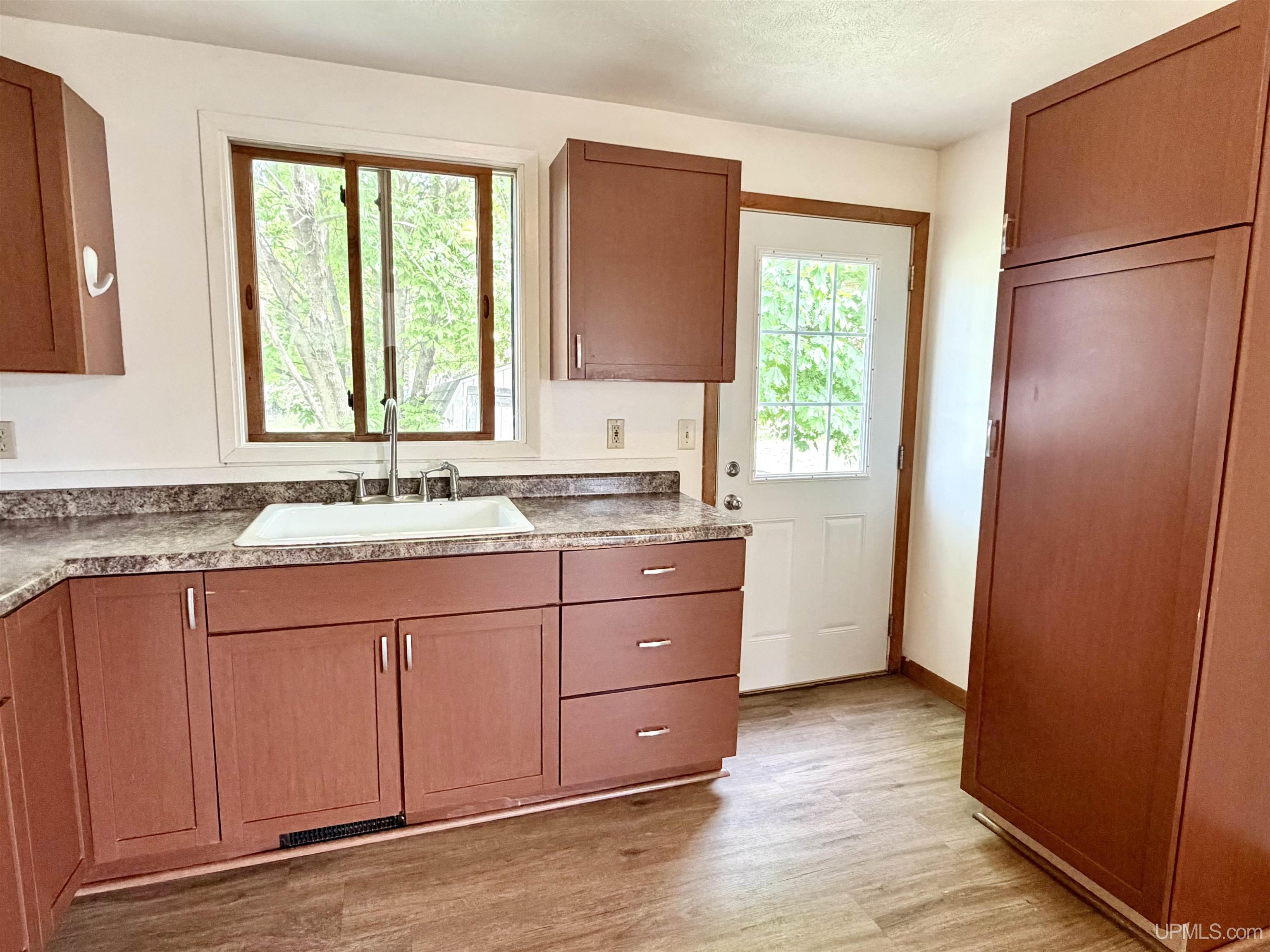 2306 Fitch Avenue Property Photo 12