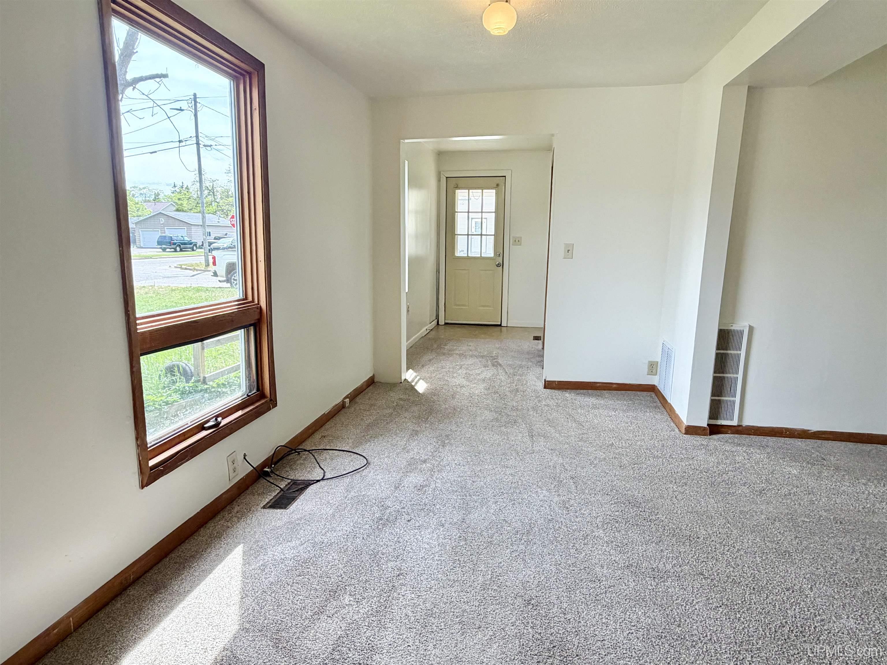 2306 Fitch Avenue Property Photo 18