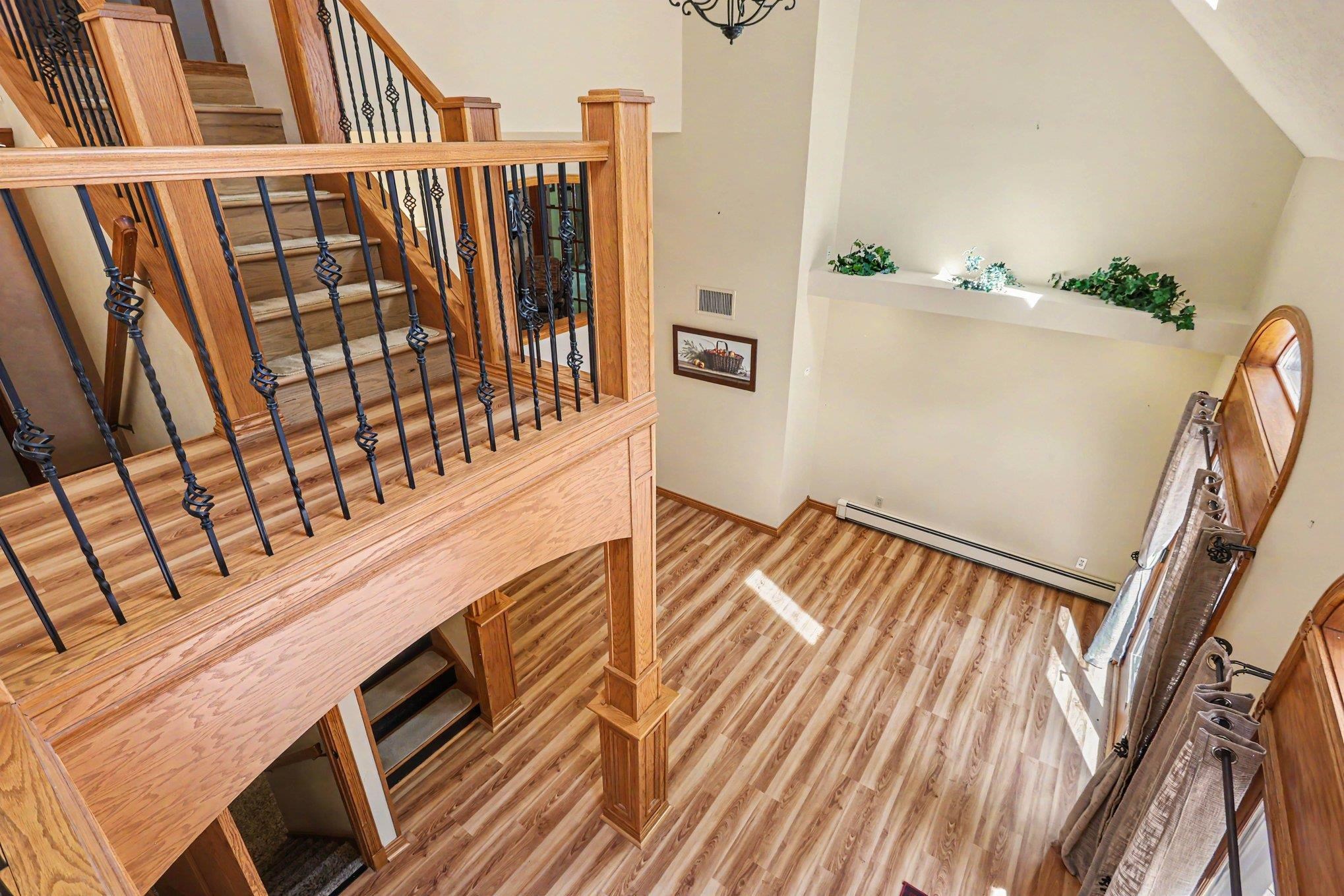 2632 E Pineoak Court Property Photo 27