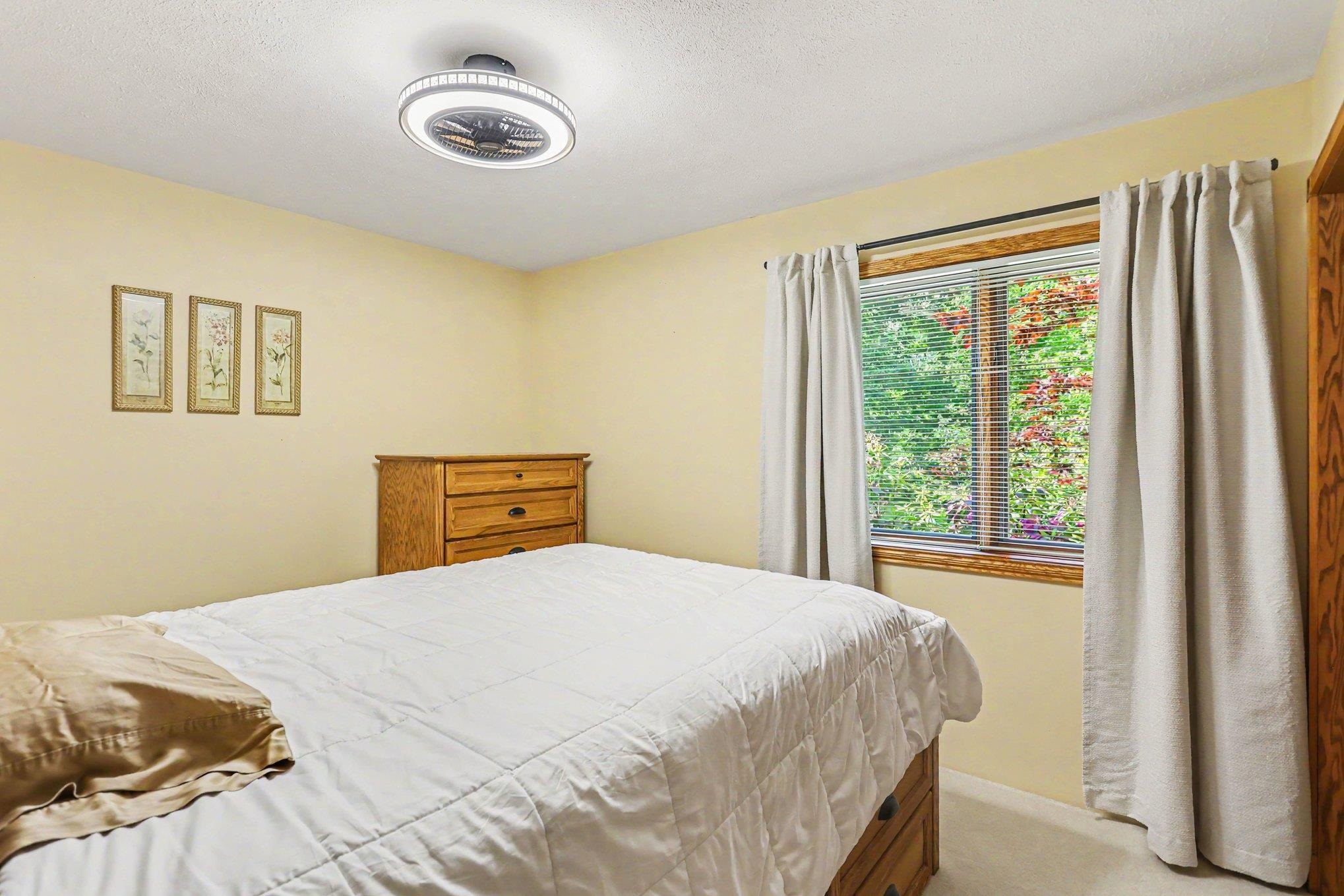 2632 E Pineoak Court Property Photo 39