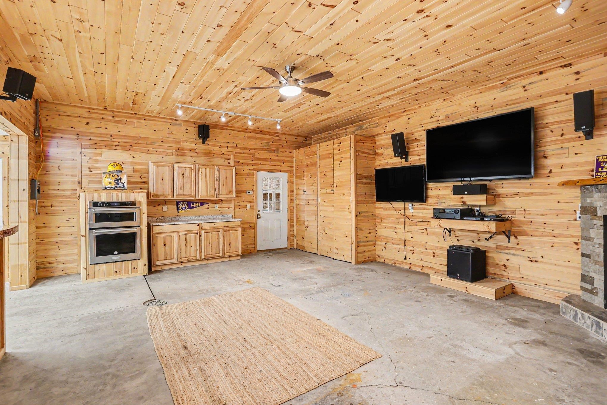 2632 E Pineoak Court Property Photo 65