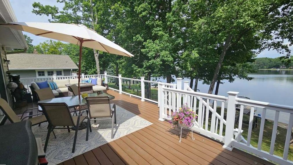 4966 Prince Court Property Photo 15