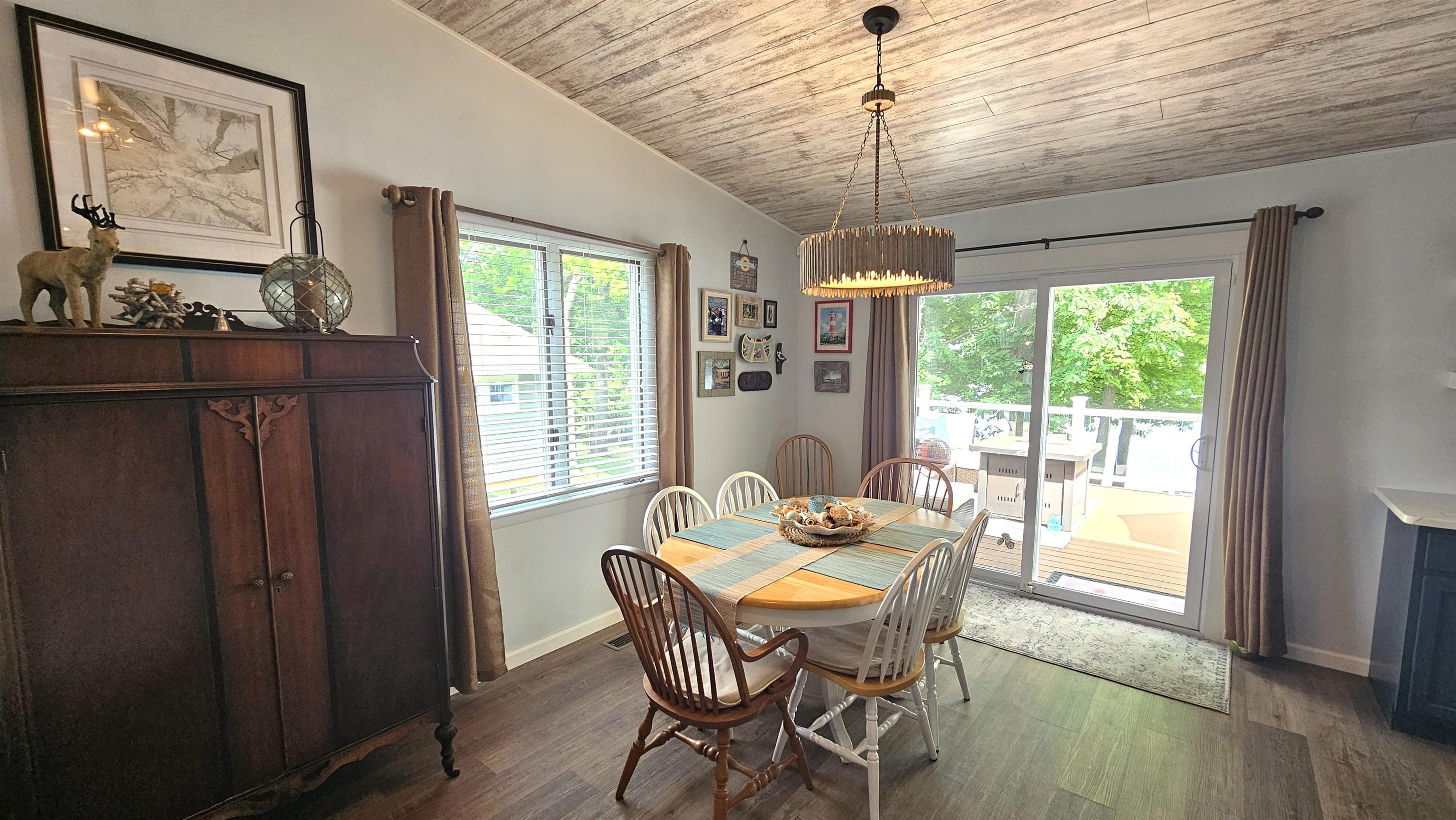 4966 Prince Court Property Photo 26