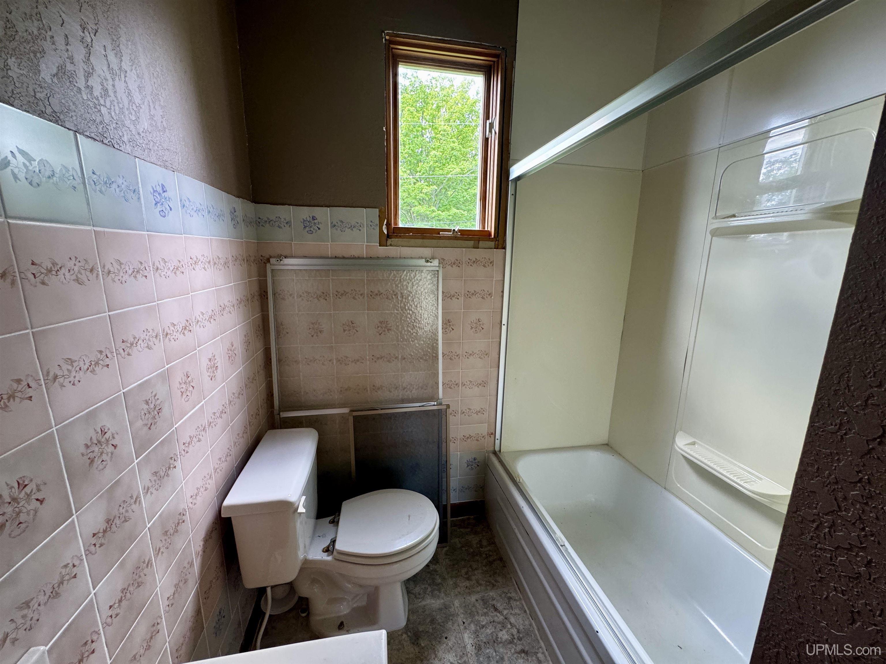 417 3rd Street Property Photo 15