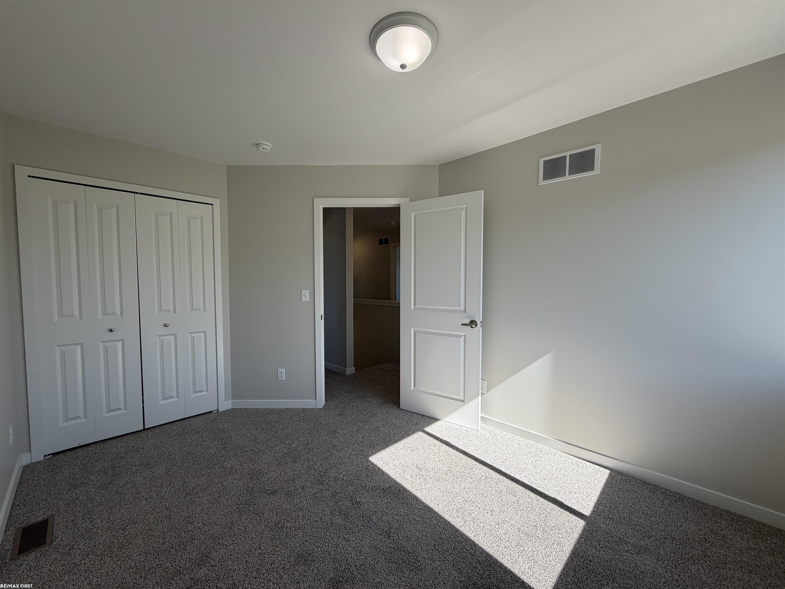 30343 Weathervane Woods Drive Property Photo 17