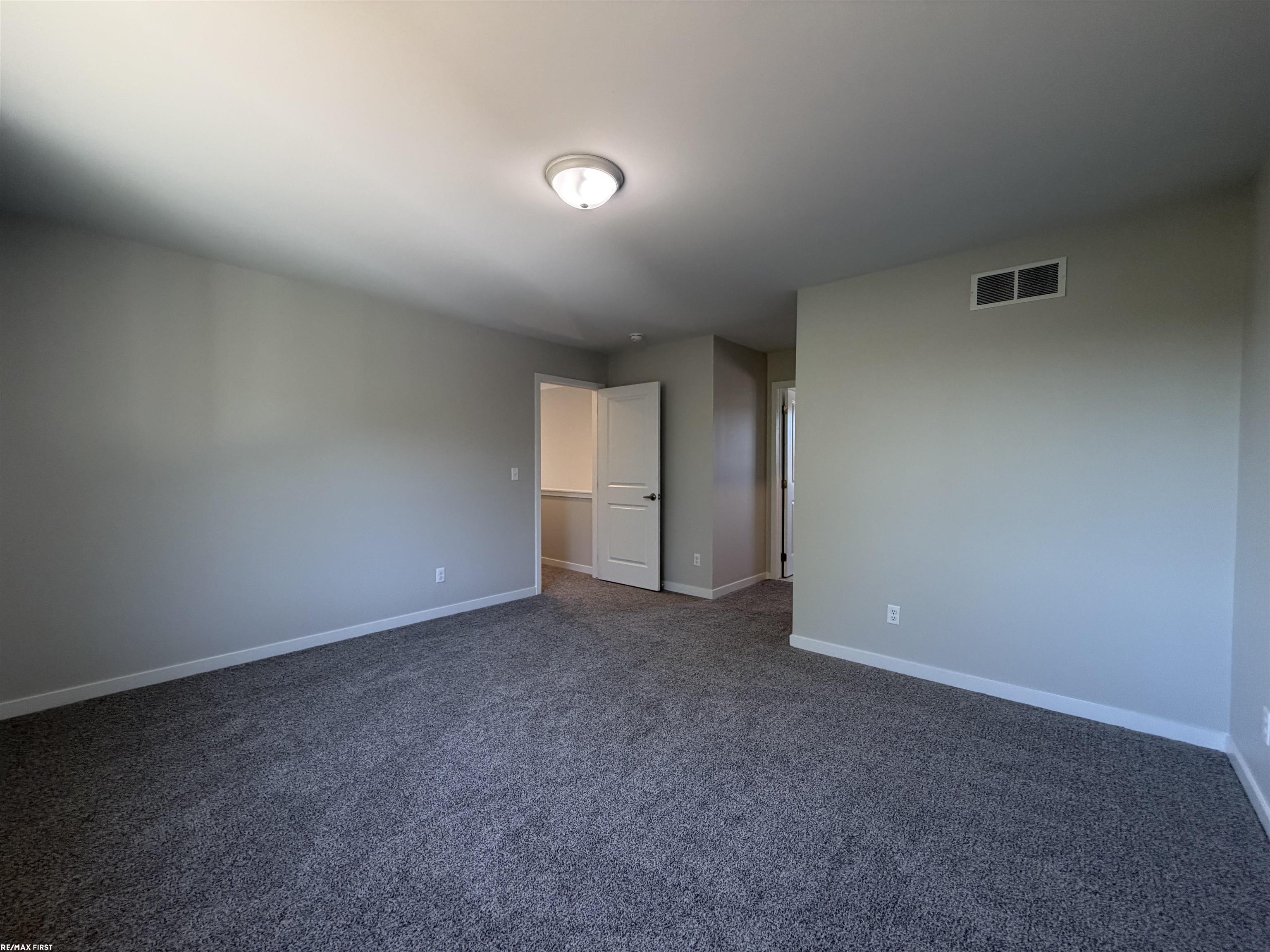30343 Weathervane Woods Drive Property Photo 32