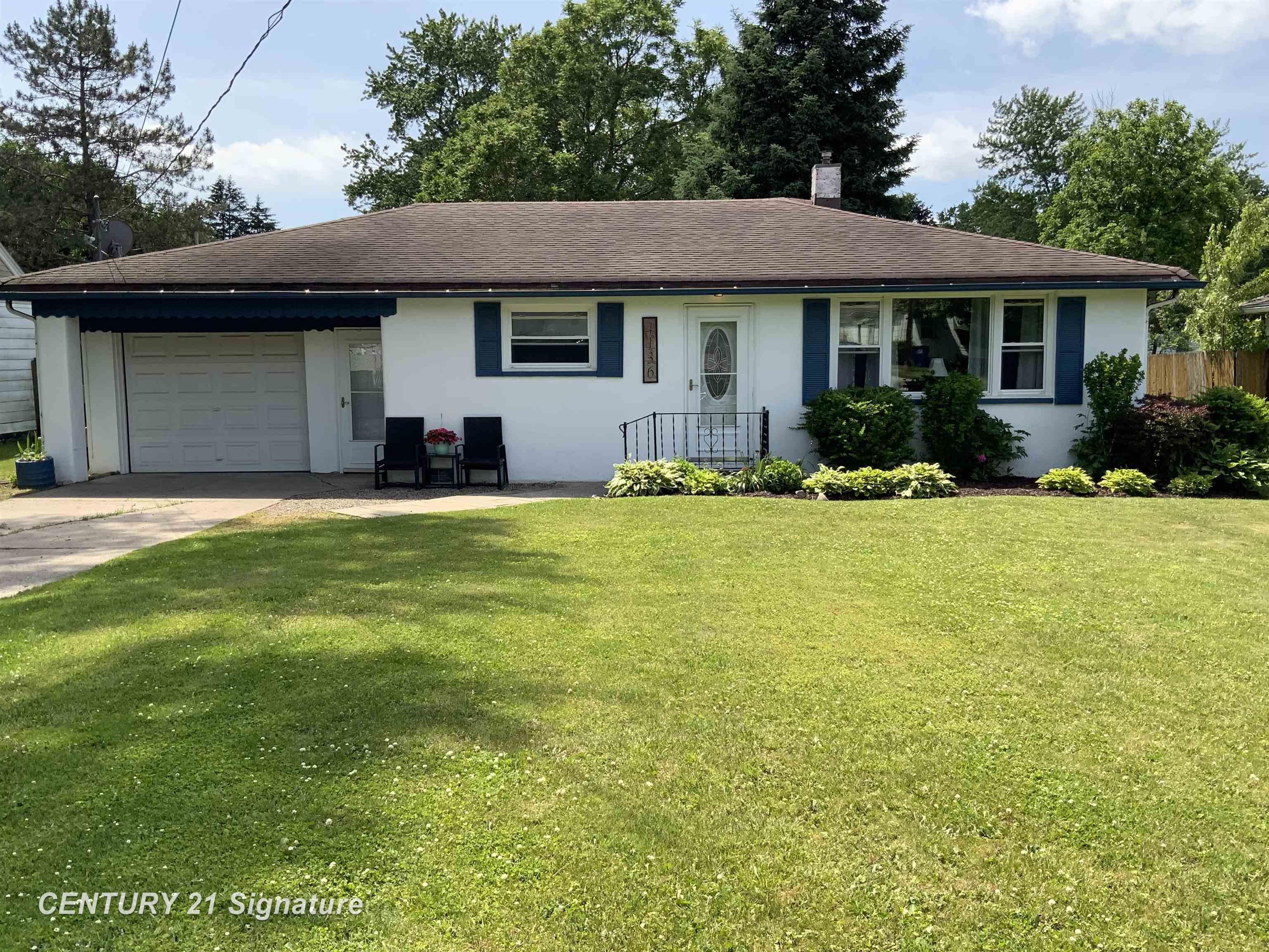 4136 Hackberry Road Property Photo 1