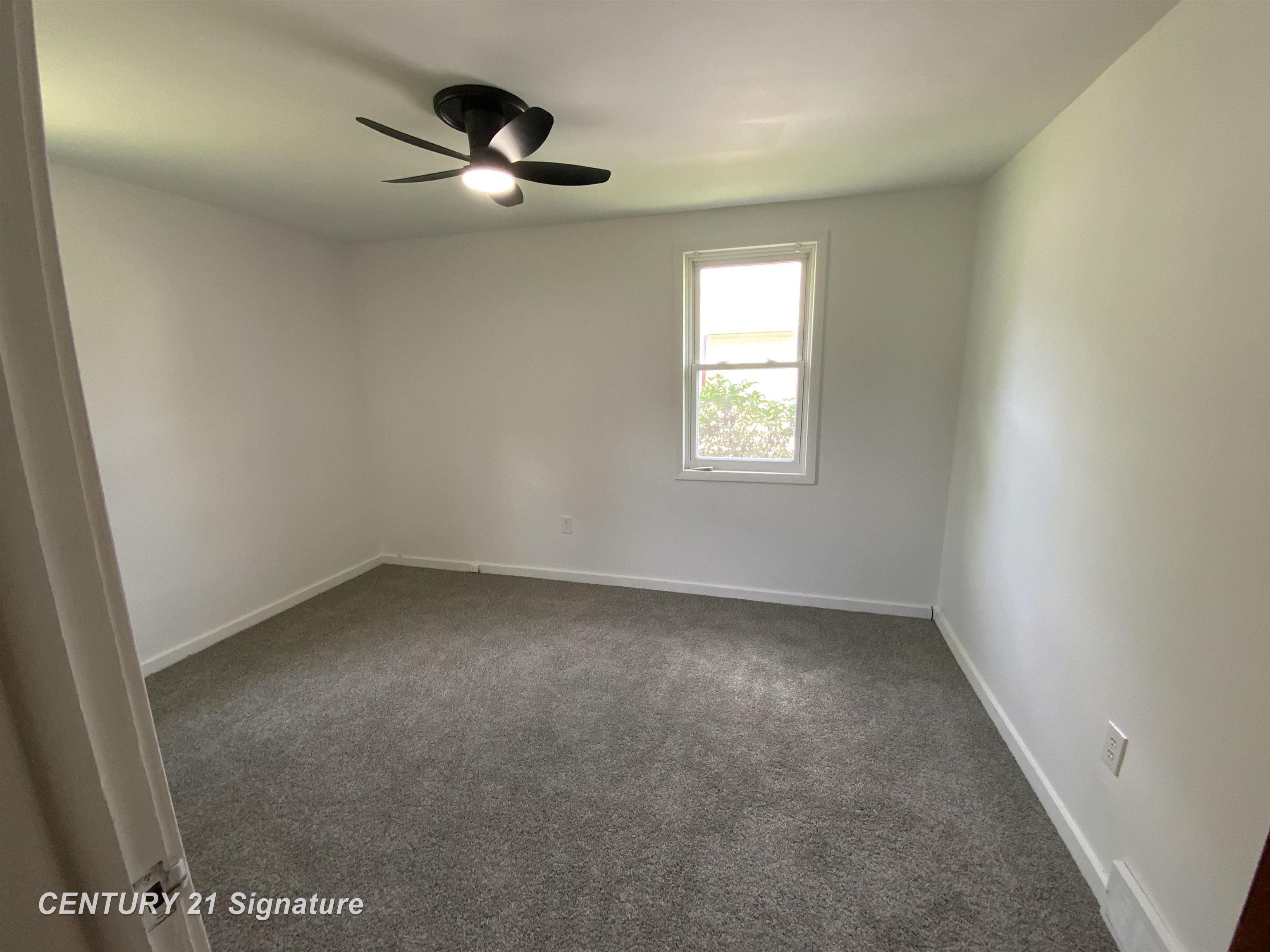 4136 Hackberry Road Property Photo 11