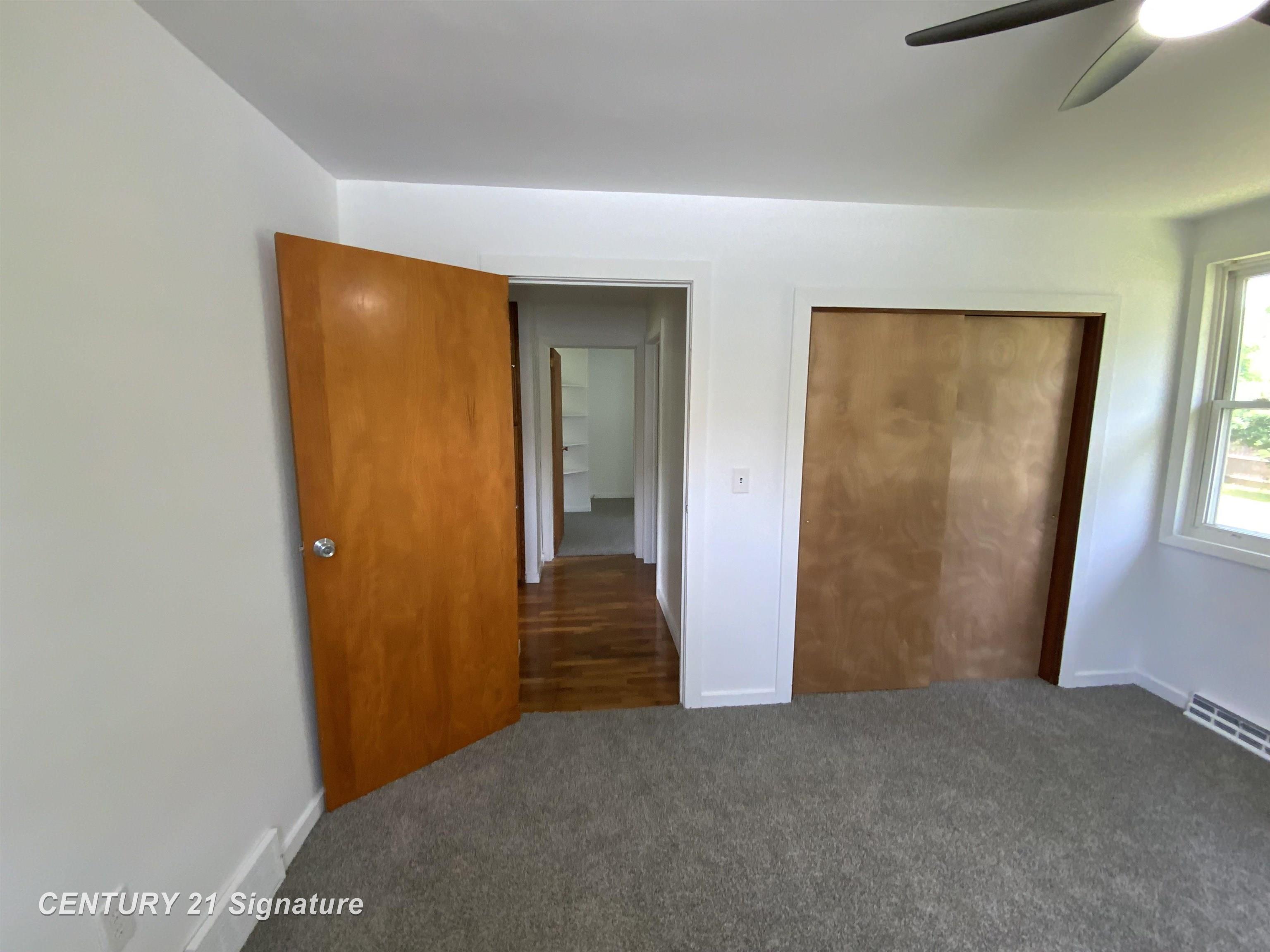 4136 Hackberry Road Property Photo 13