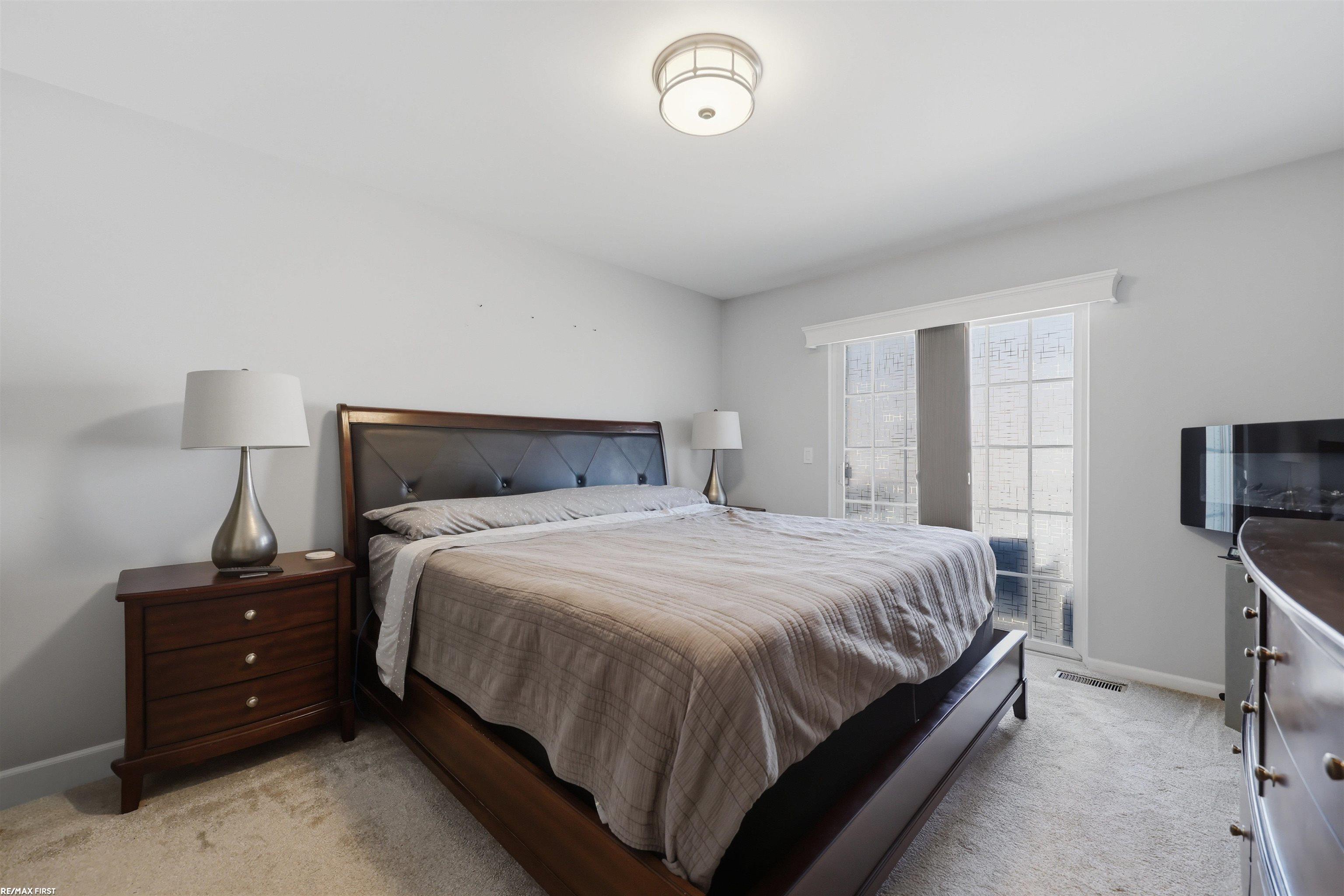 53227 E Providence Drive Property Photo 14