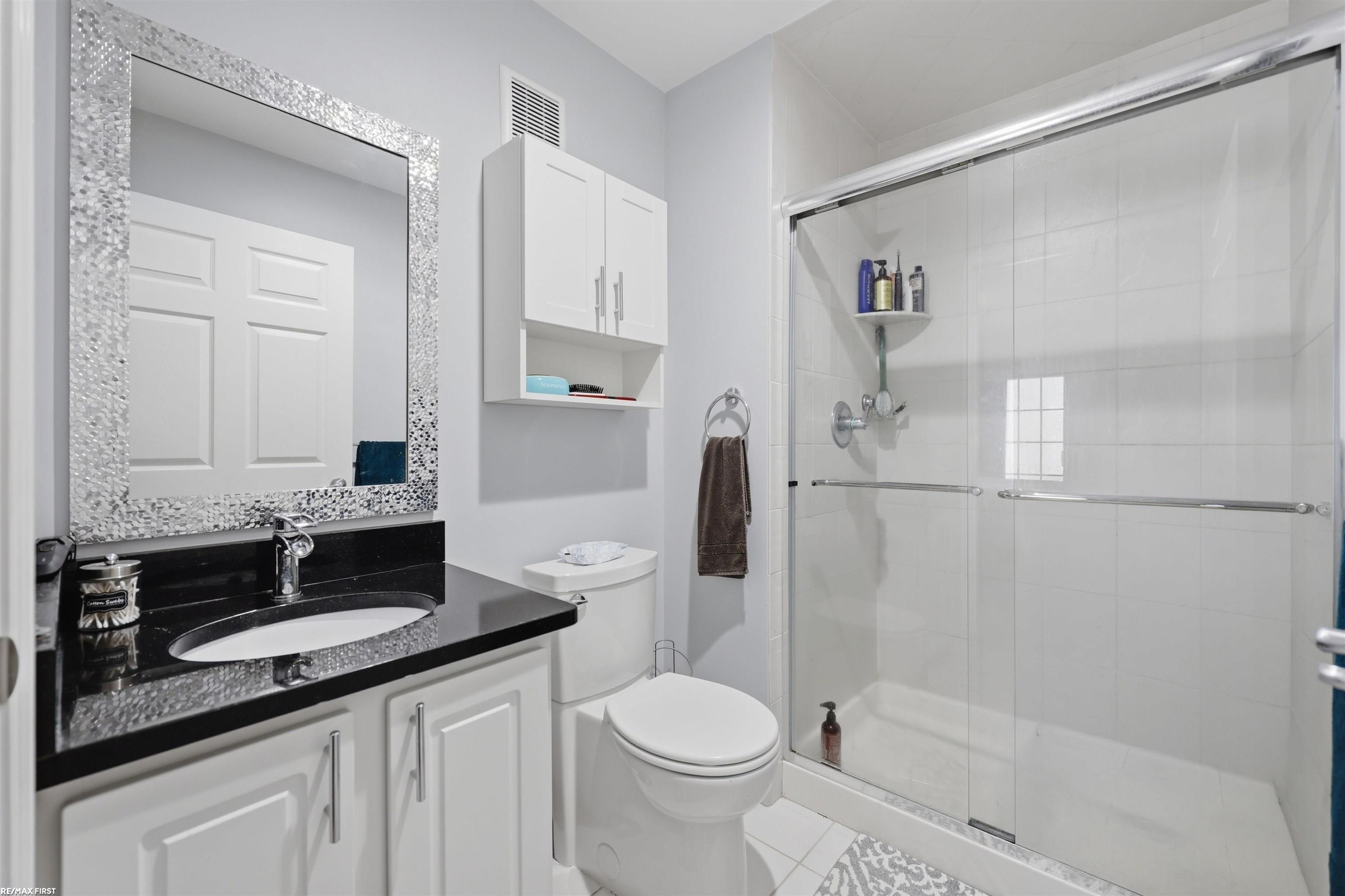 53227 E Providence Drive Property Photo 16