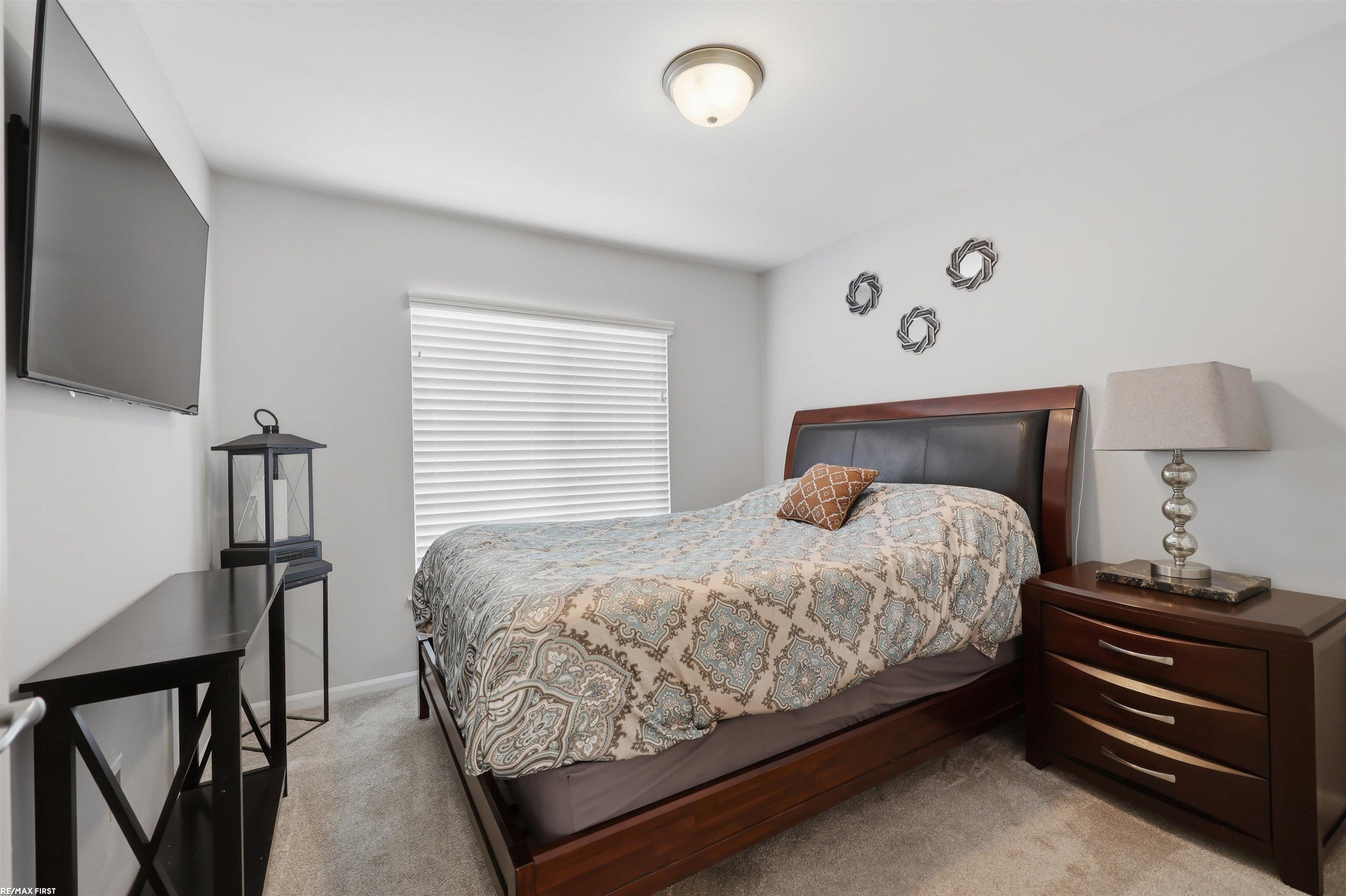 53227 E Providence Drive Property Photo 19