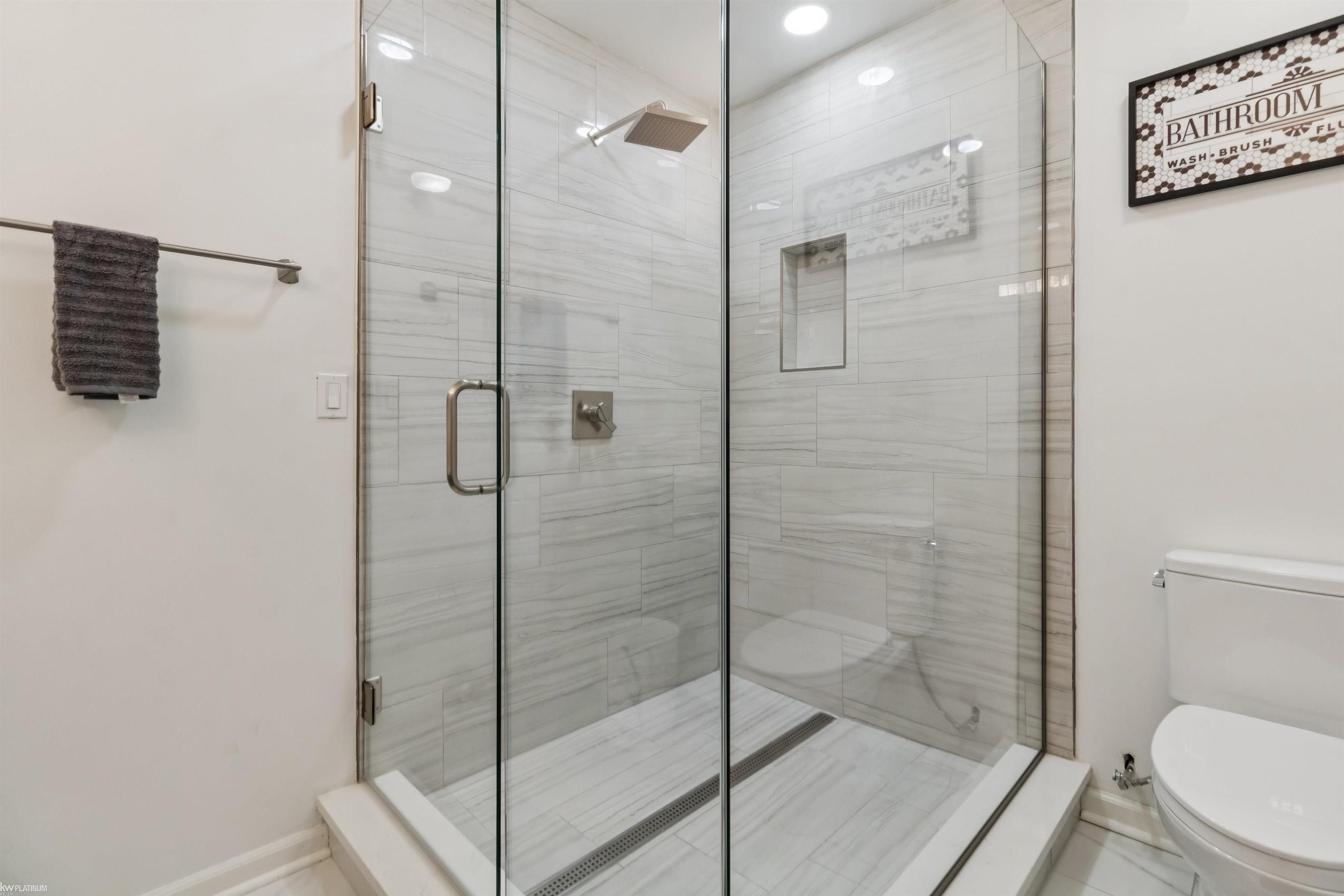 3701 Green Lake Road Property Photo 40