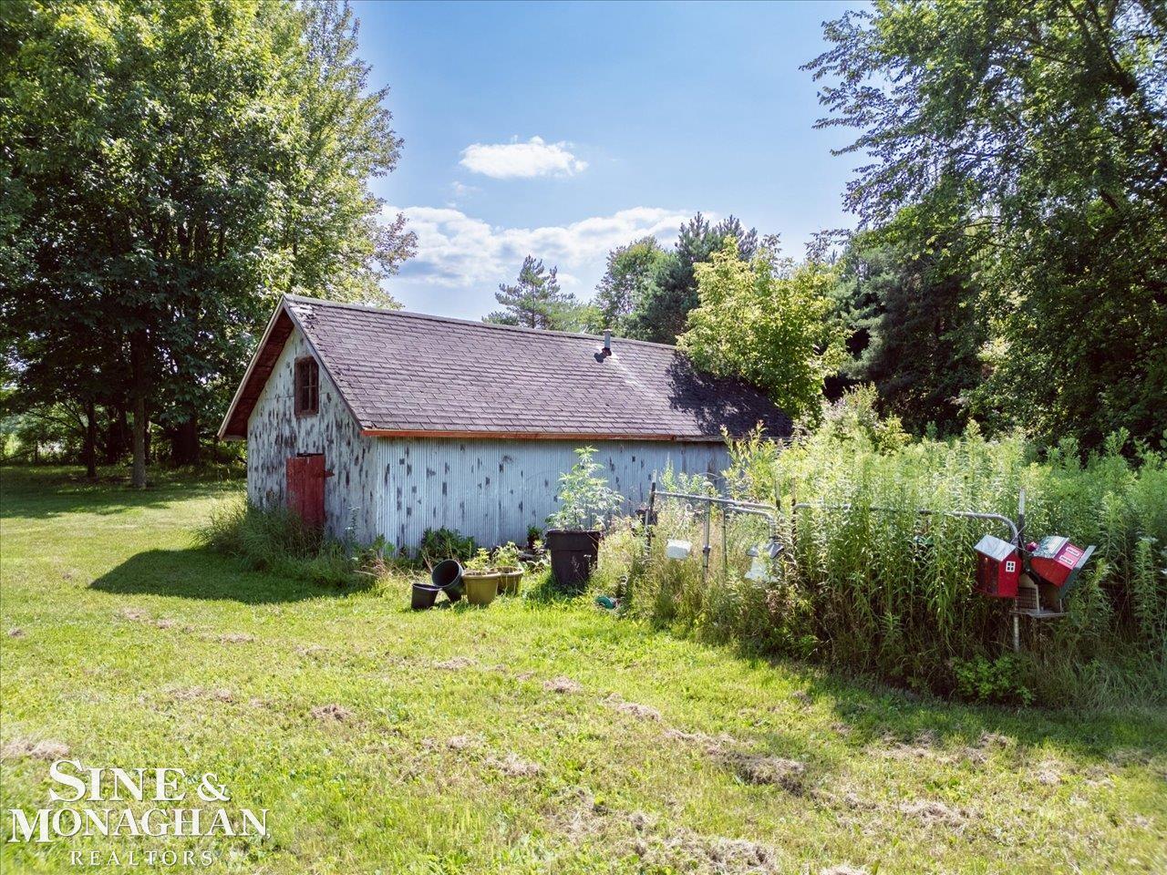 Vl Lapeer Road Property Photo 17