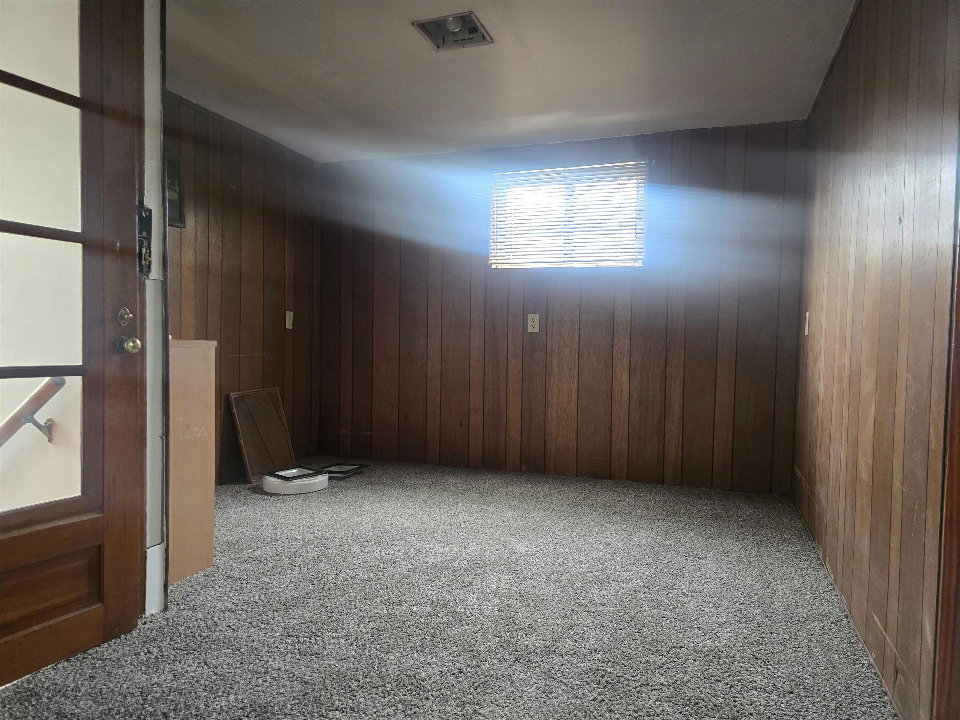 2066 E Bristol Road Property Photo 8