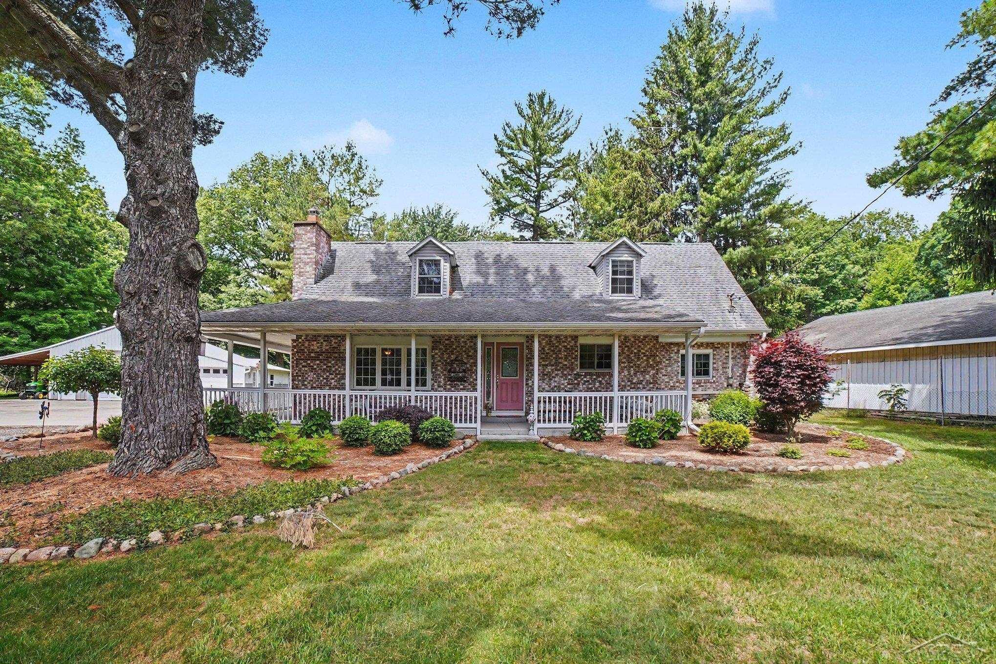 3850 S Fenmore Road Property Photo 3