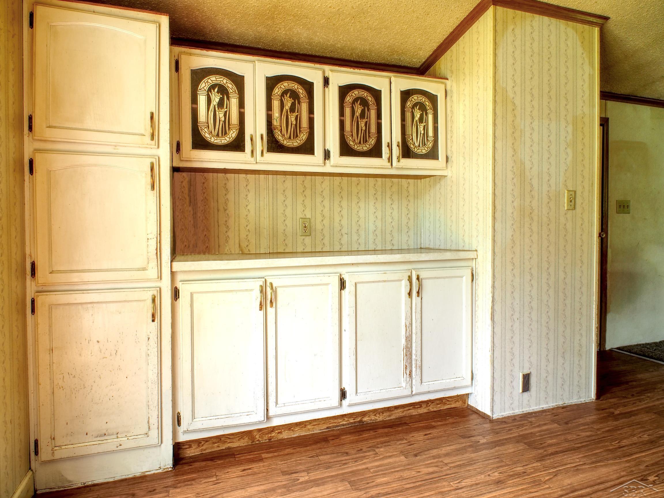 1128 Rashelle Drive Property Photo 7