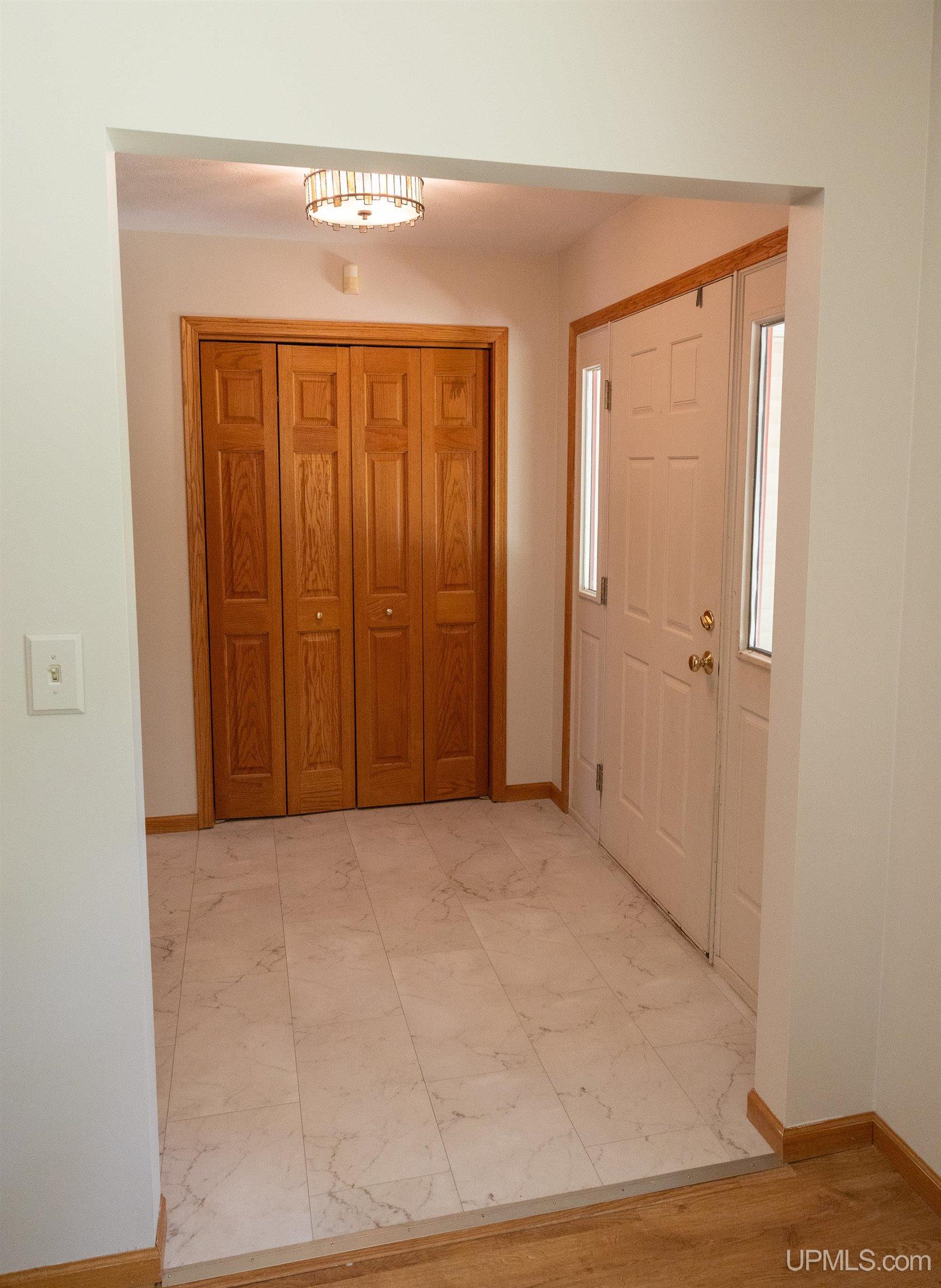 935 W Orianna Drive Property Photo 6