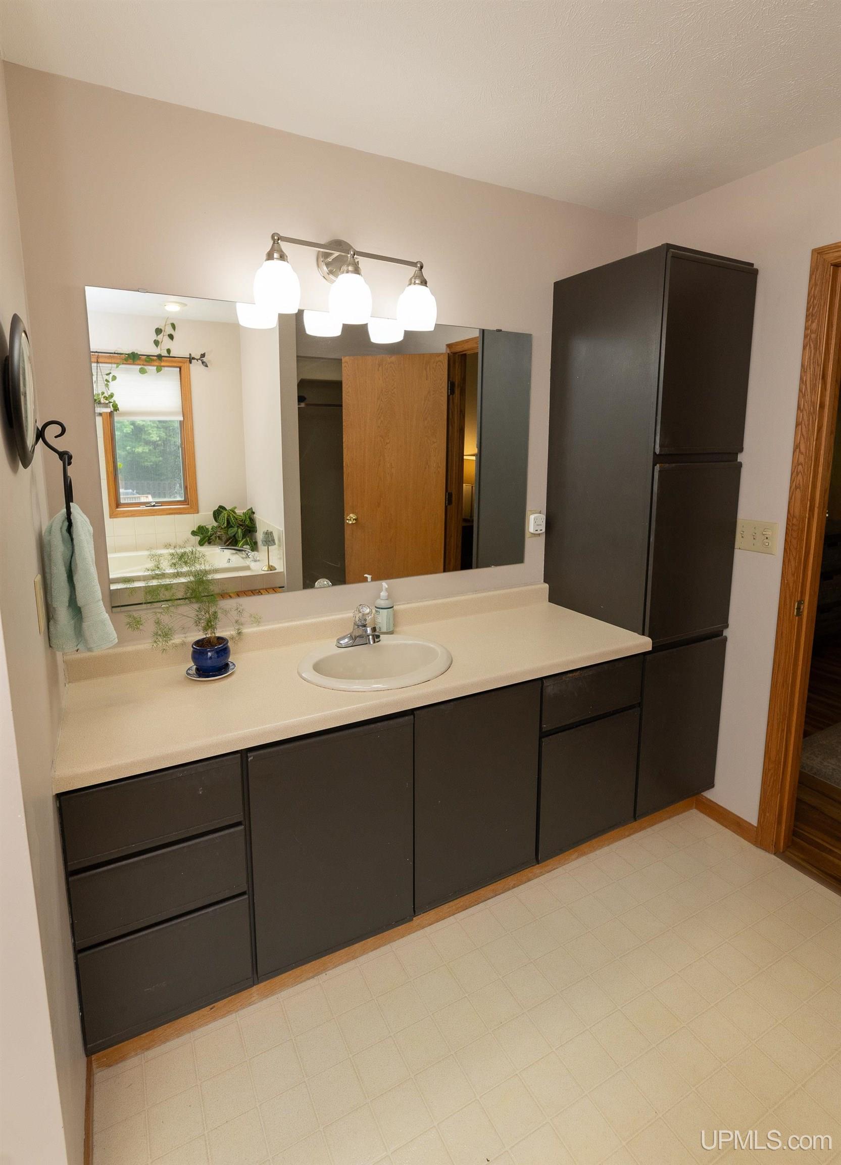 935 W Orianna Drive Property Photo 46
