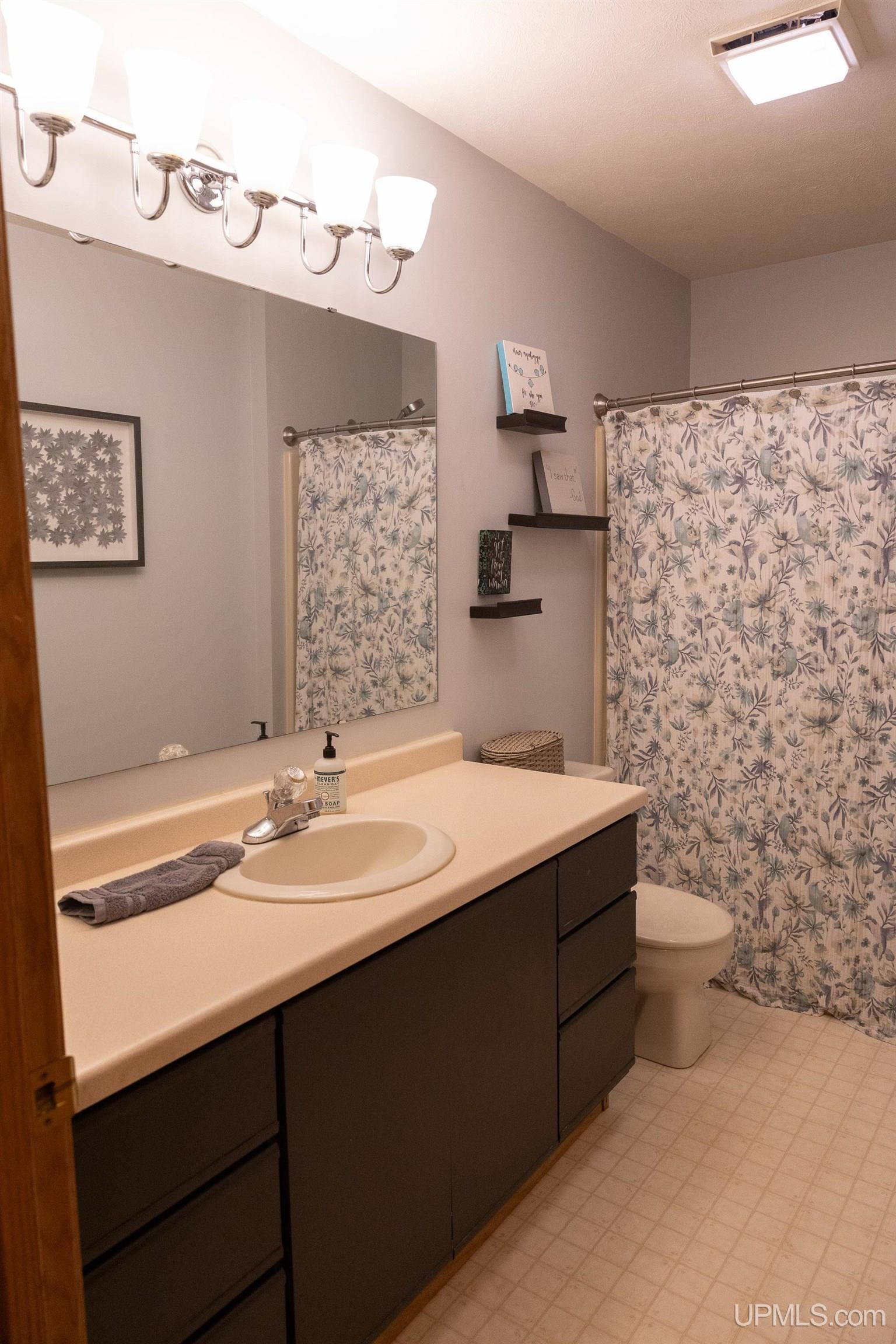 935 W Orianna Drive Property Photo 57