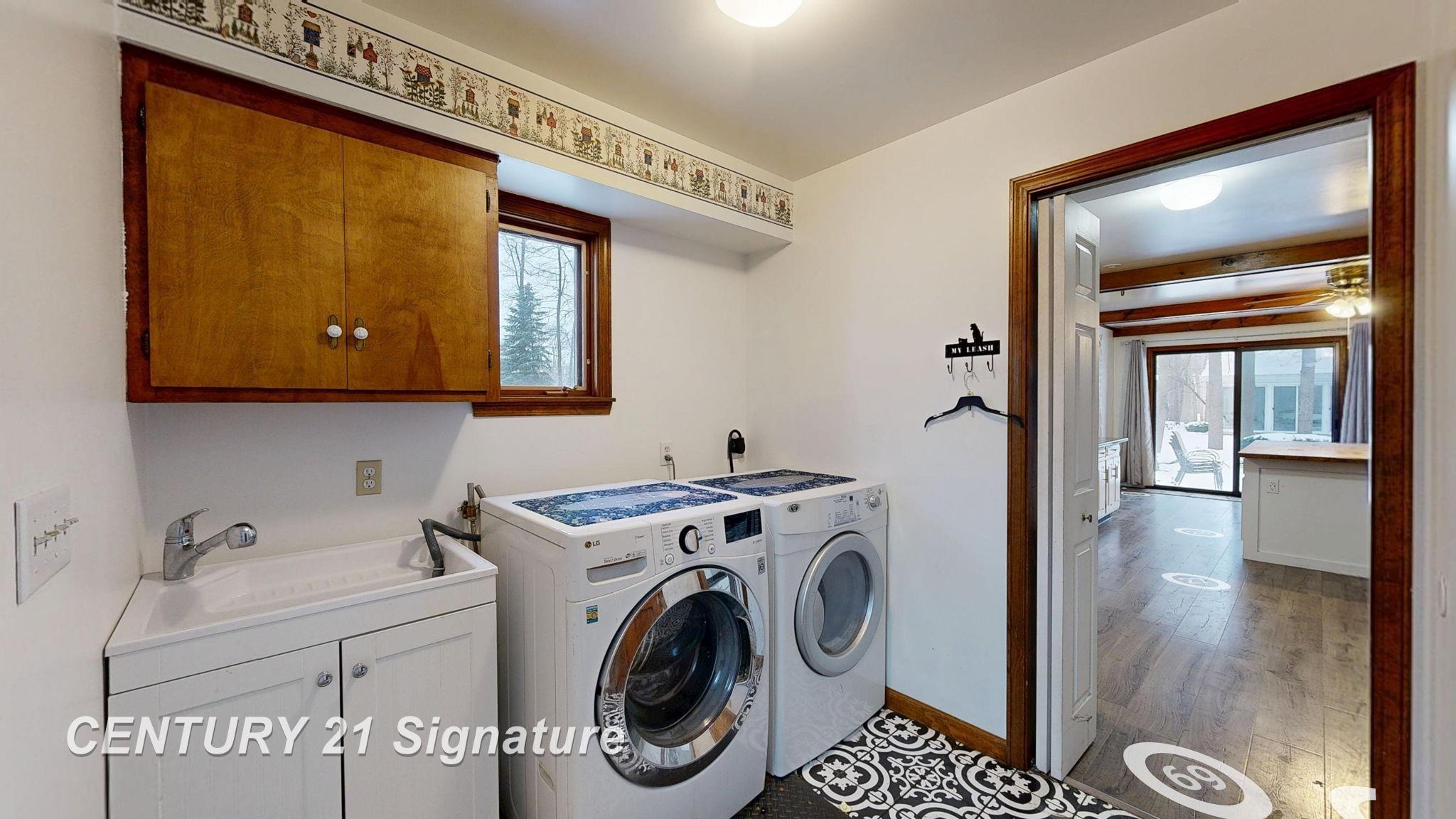 2765 Clairmount Drive Property Photo 26
