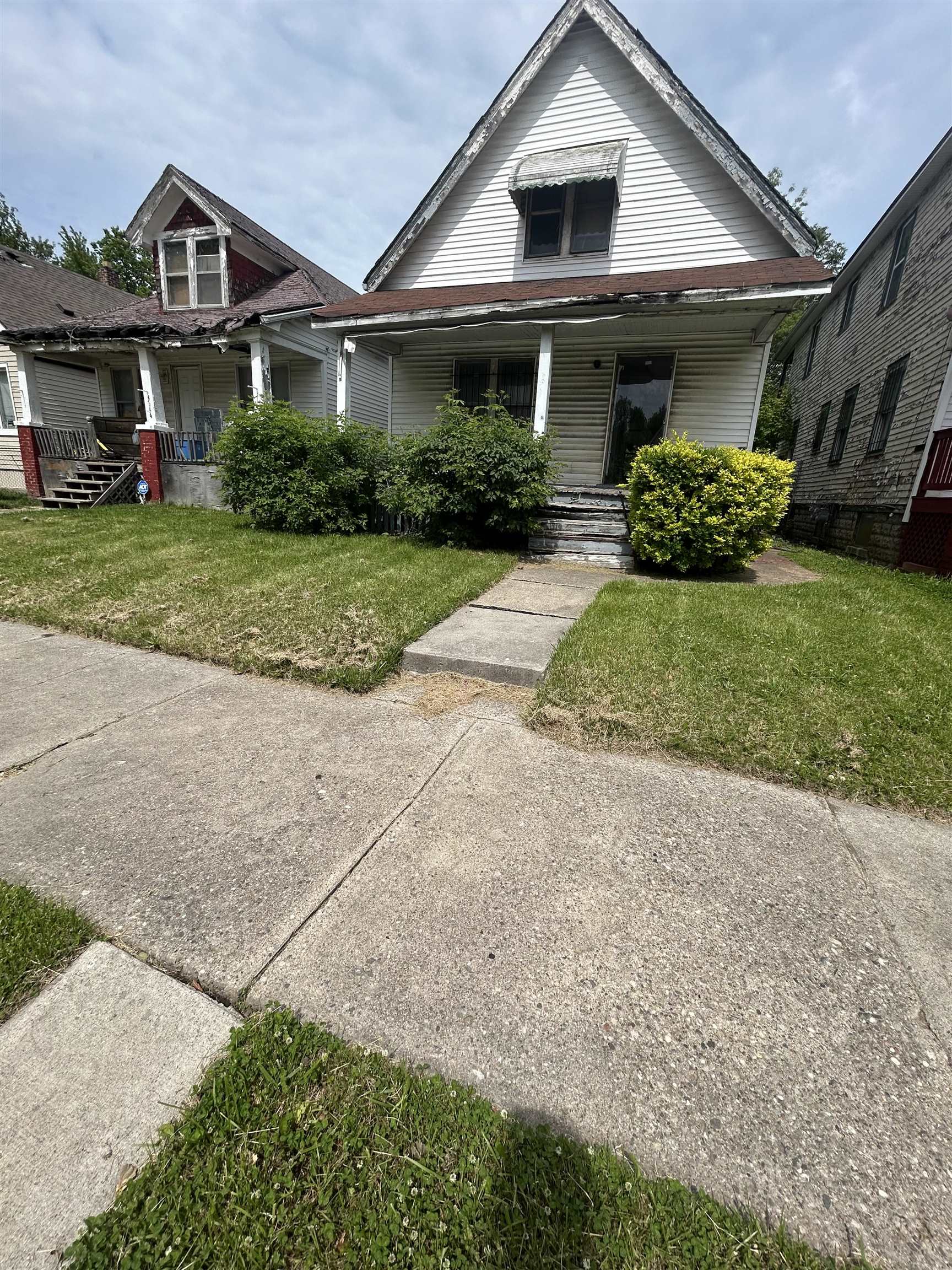 5338 Cadillac Avenue Property Photo 1